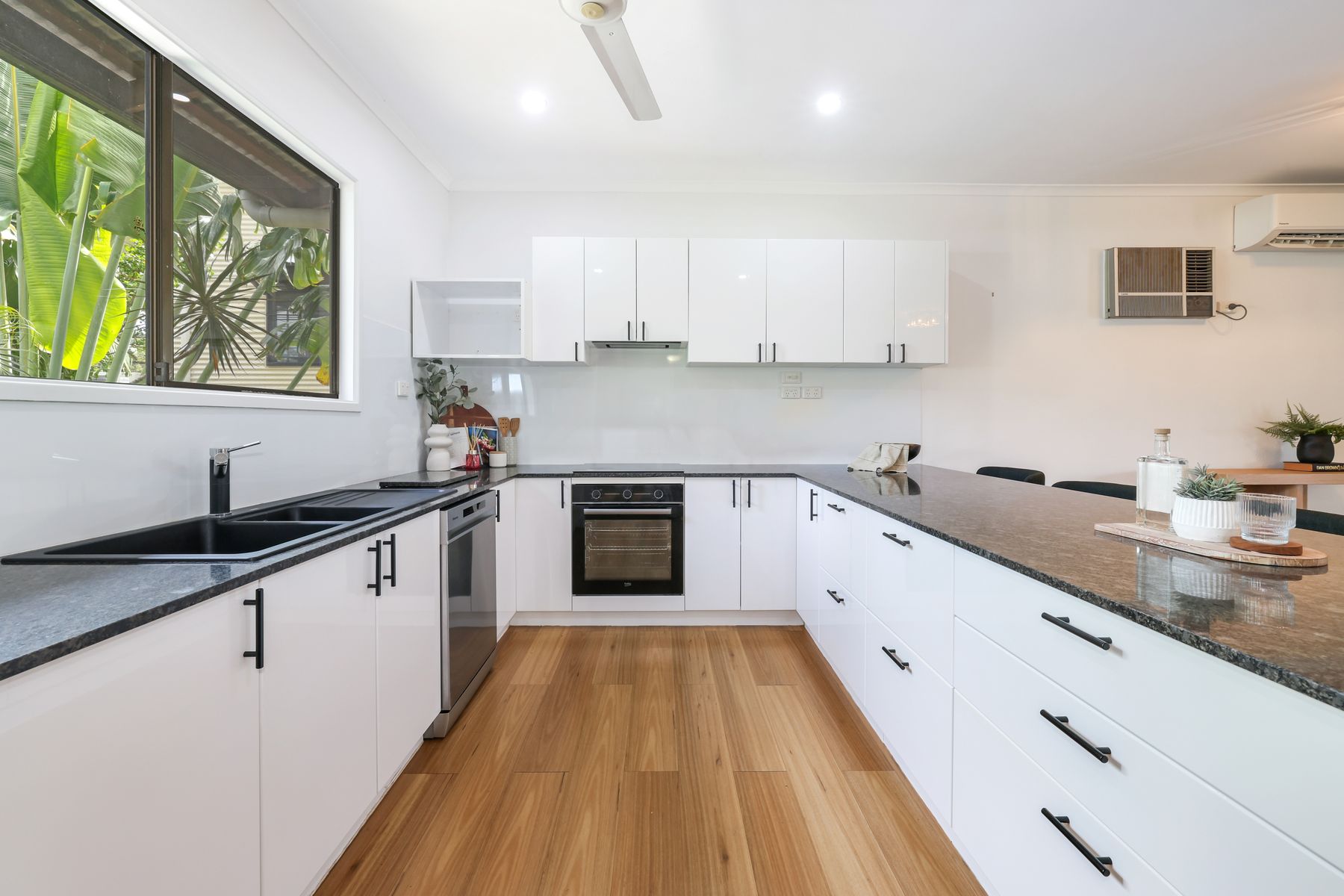 38 Rosewood Crescent, Leanyer NT 0812, Leanyer - Thumbnail 3