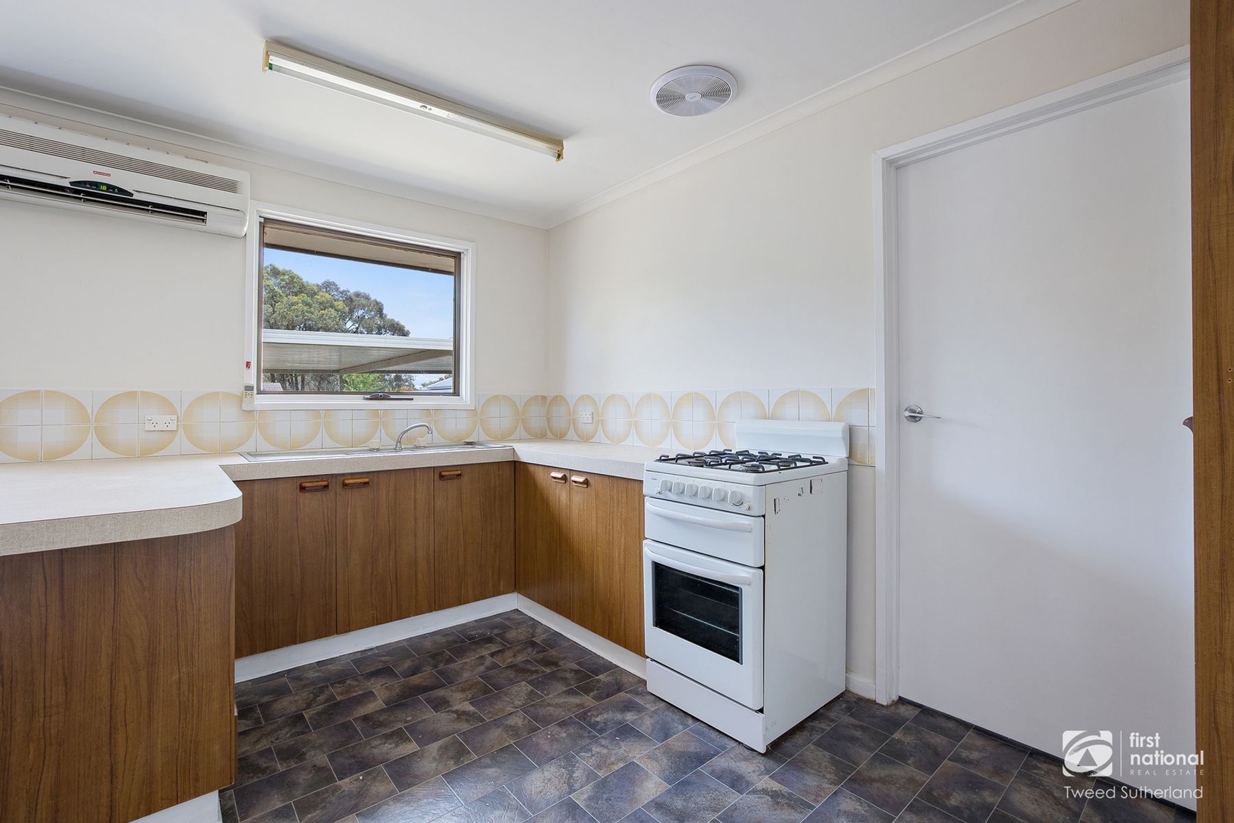 3/8 Tennyson Street, Quarry Hill VIC 3550, Quarry Hill - Thumbnail 4
