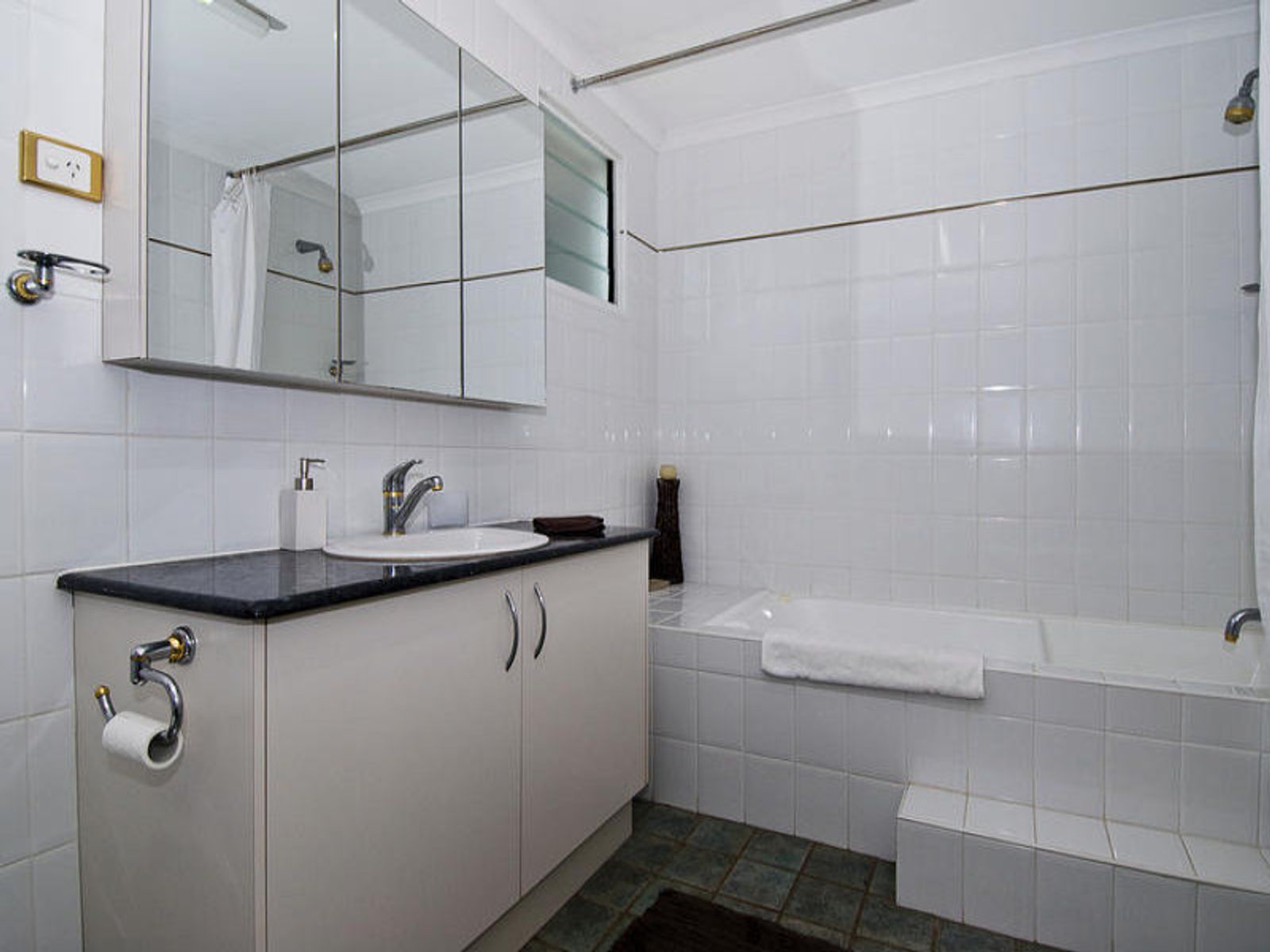 14/12 Paspaley Place, Cullen Bay NT 0820, Cullen Bay - Thumbnail 3