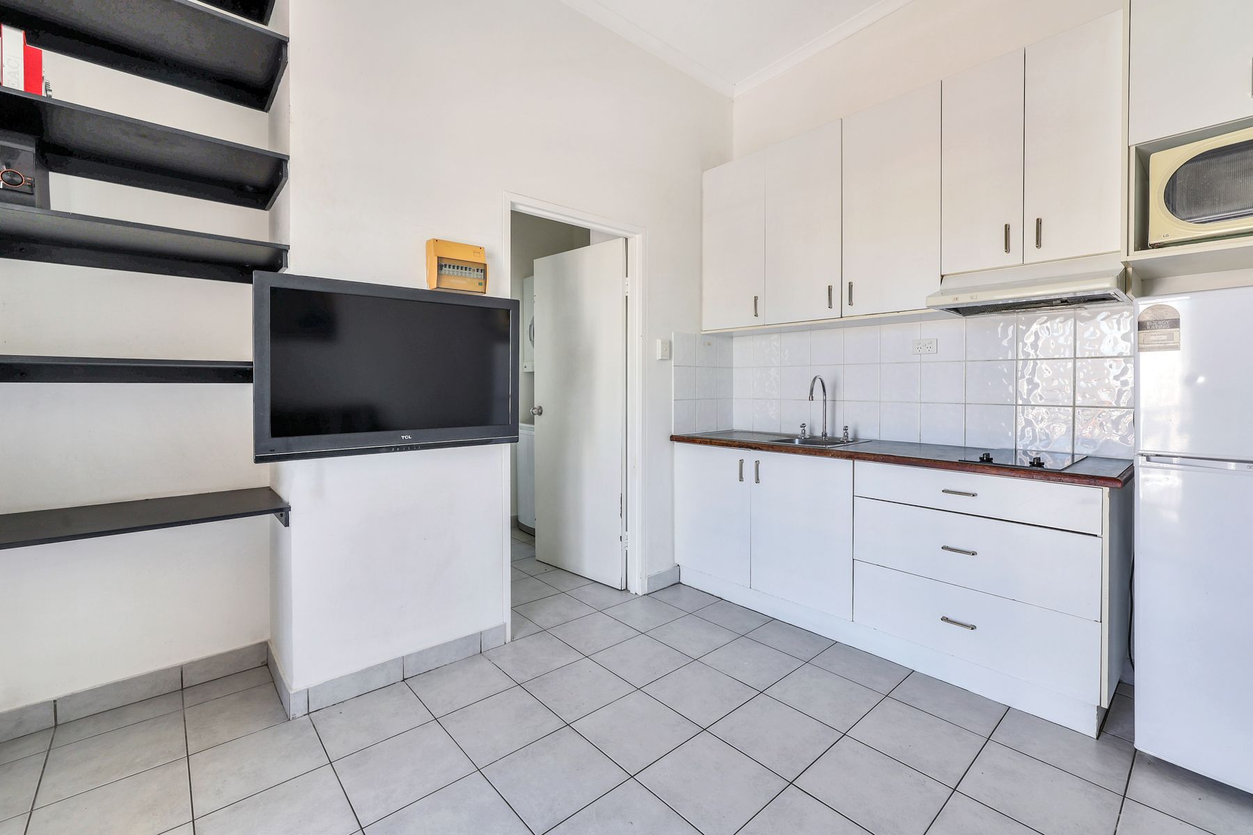 159/21 Cavanagh Street, Darwin City NT 0800, Darwin City - Thumbnail 3