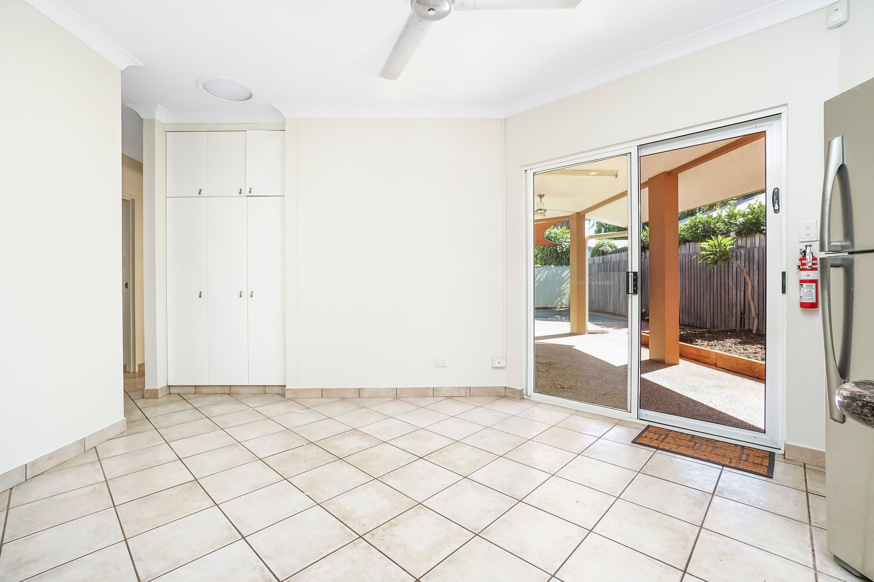 27 Sovereign Circuit, Coconut Grove NT 0810, Coconut Grove - Thumbnail 5