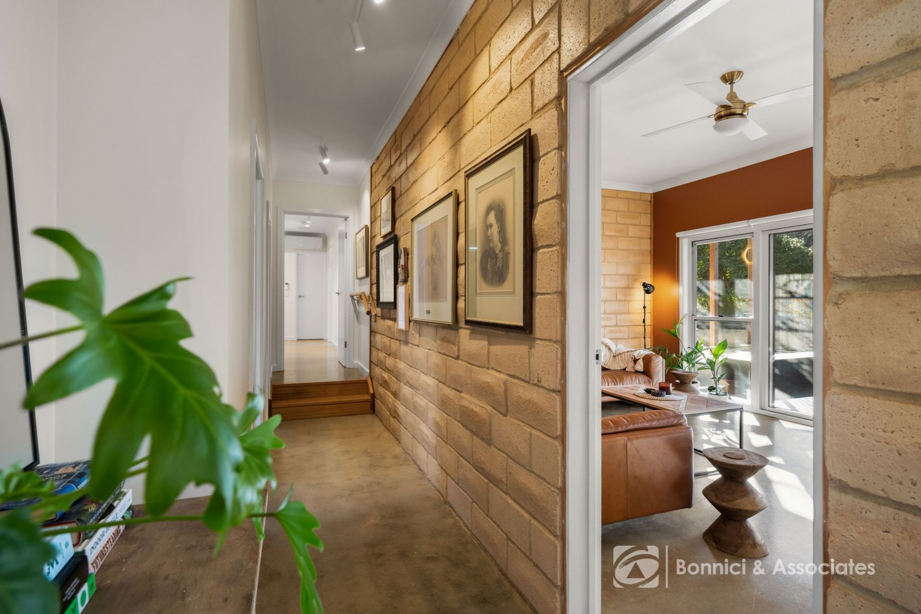 10 Dingle Road, Beechworth VIC 3747, Beechworth - Thumbnail 3