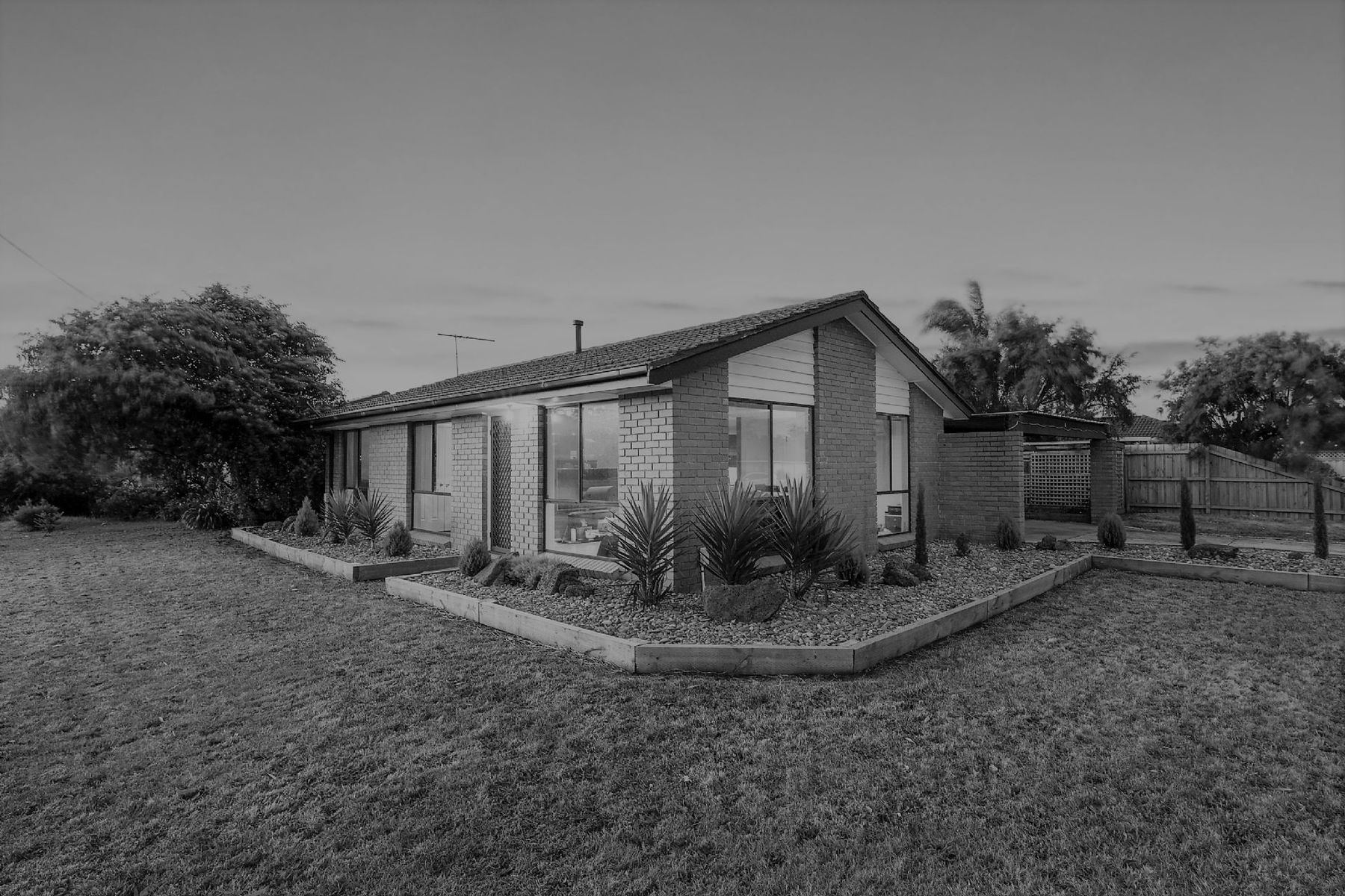 1/1 Fairfield Street, Cranbourne, VIC 3977, Cranbourne - Thumbnail 3