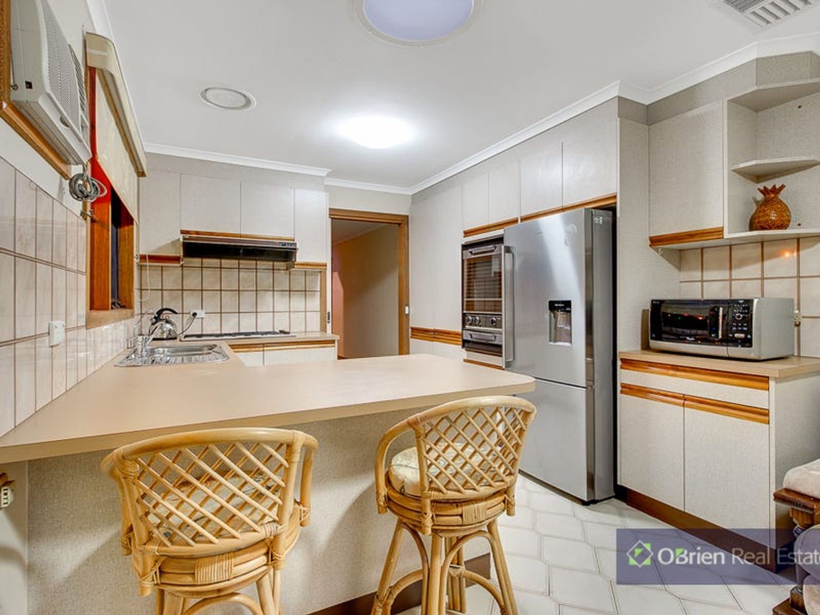 11 Bridle Court, Endeavour Hills, VIC 3802, Endeavour Hills - Thumbnail 3