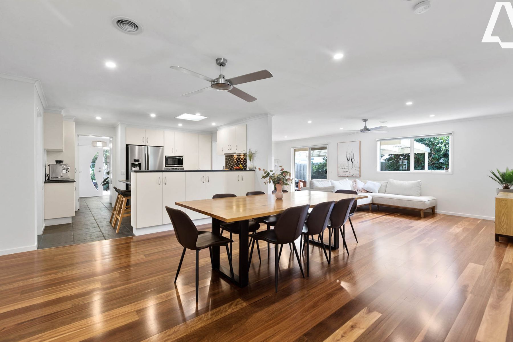 15 Melaleuca Crescent, Langwarrin, VIC 3910, Langwarrin - Thumbnail 3