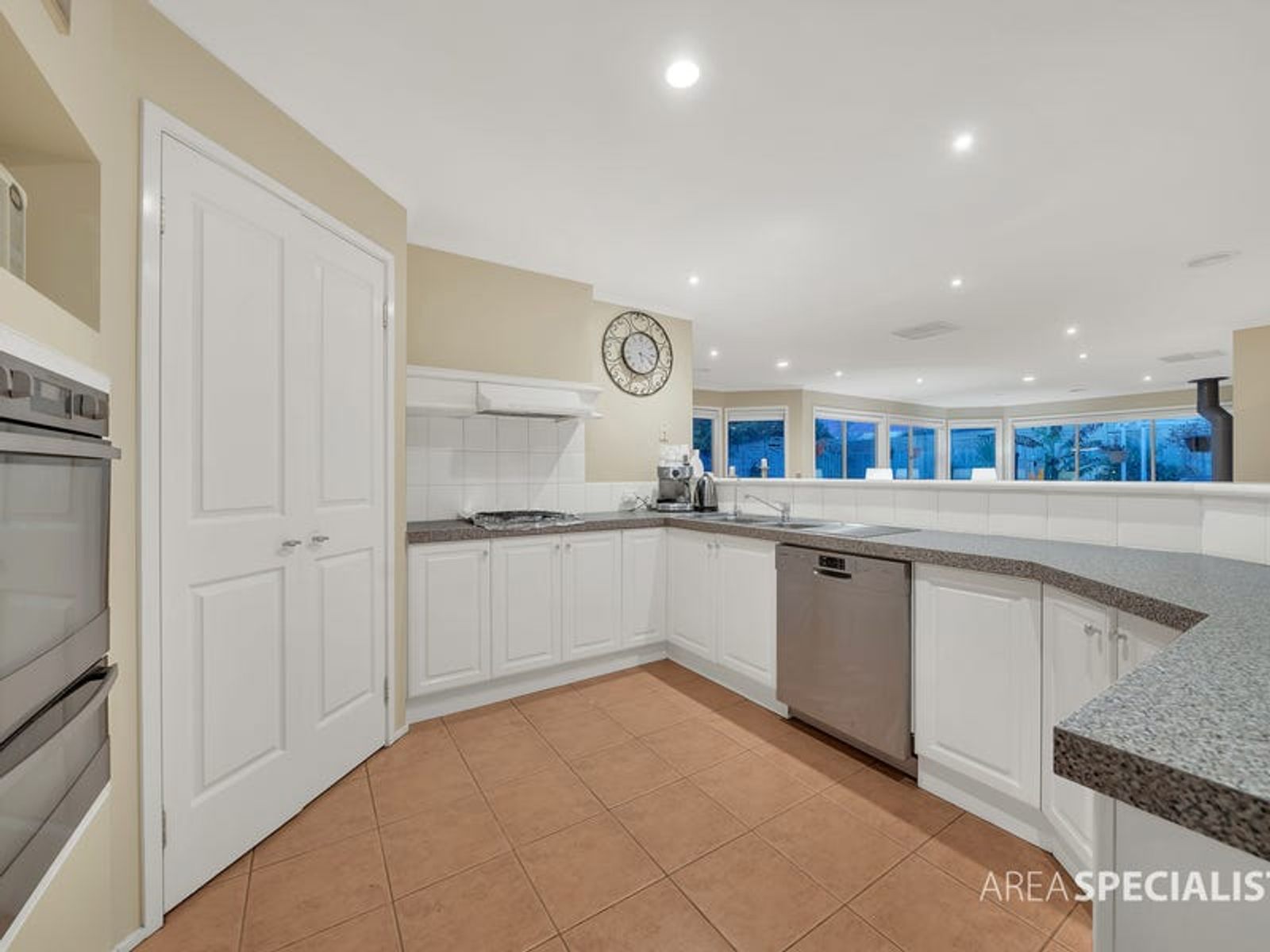 10 McCartney Drive, Narre Warren South, VIC 3805, Narre Warren South - Thumbnail 7