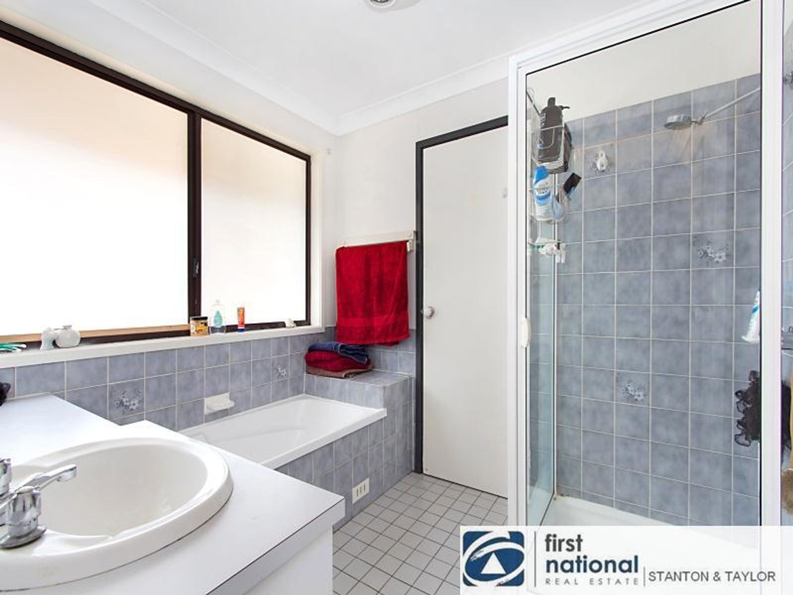 9 Hillside Circuit, Cranebrook - Thumbnail 5