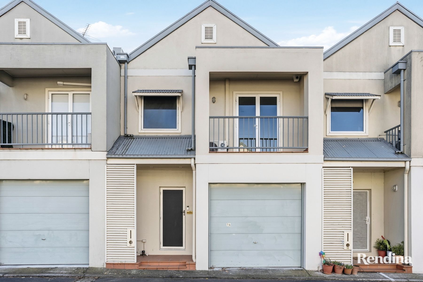 14 Taylor Mews, Kensington - Image 1