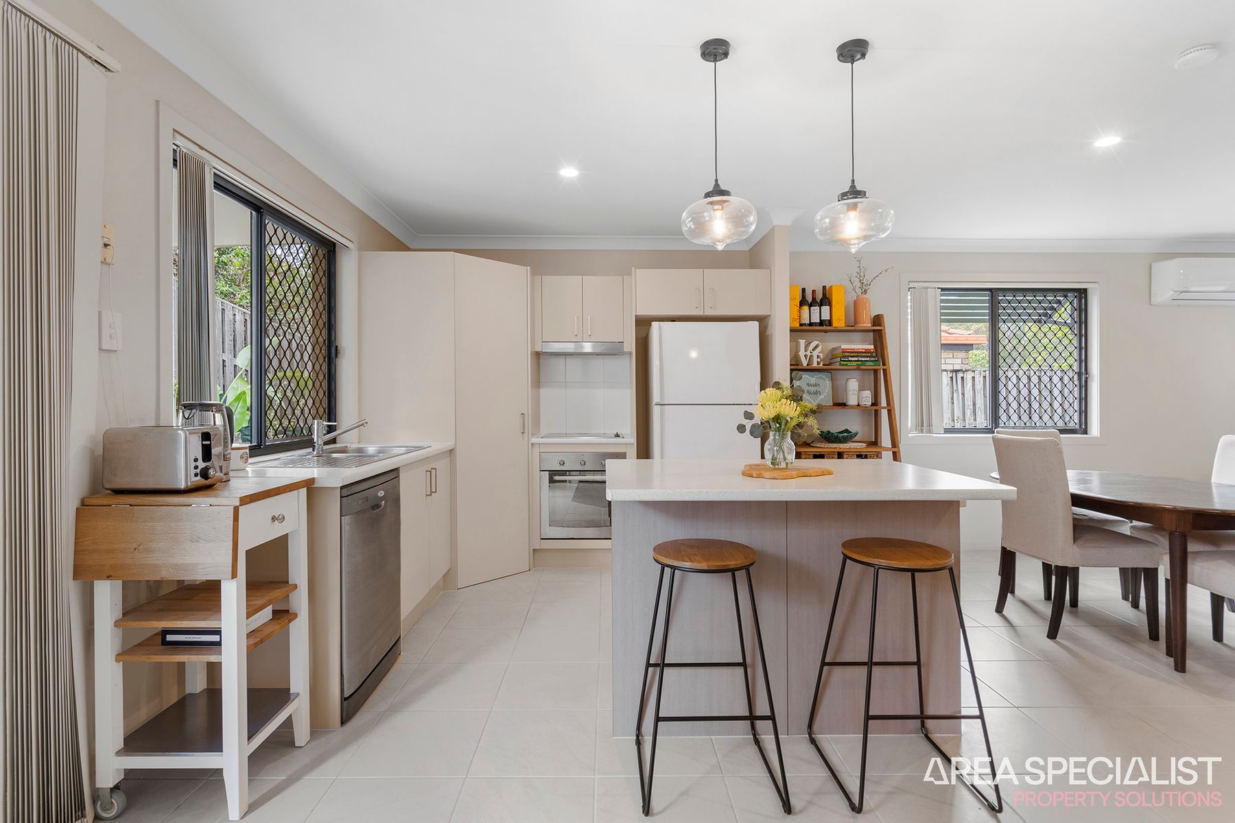 2/1 Success Crescent, Ormeau, QLD 4208, Ormeau - Thumbnail 6