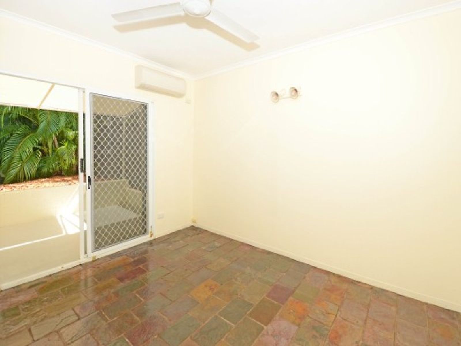 1/10 Gotham Street, Leanyer NT 0812, Leanyer - Thumbnail 6