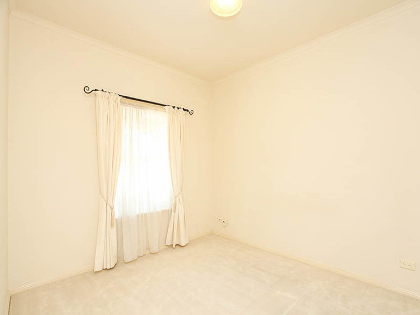 24 Peppercorn Circuit, Mawson Lakes, SA 5095, Mawson Lakes - Thumbnail 4