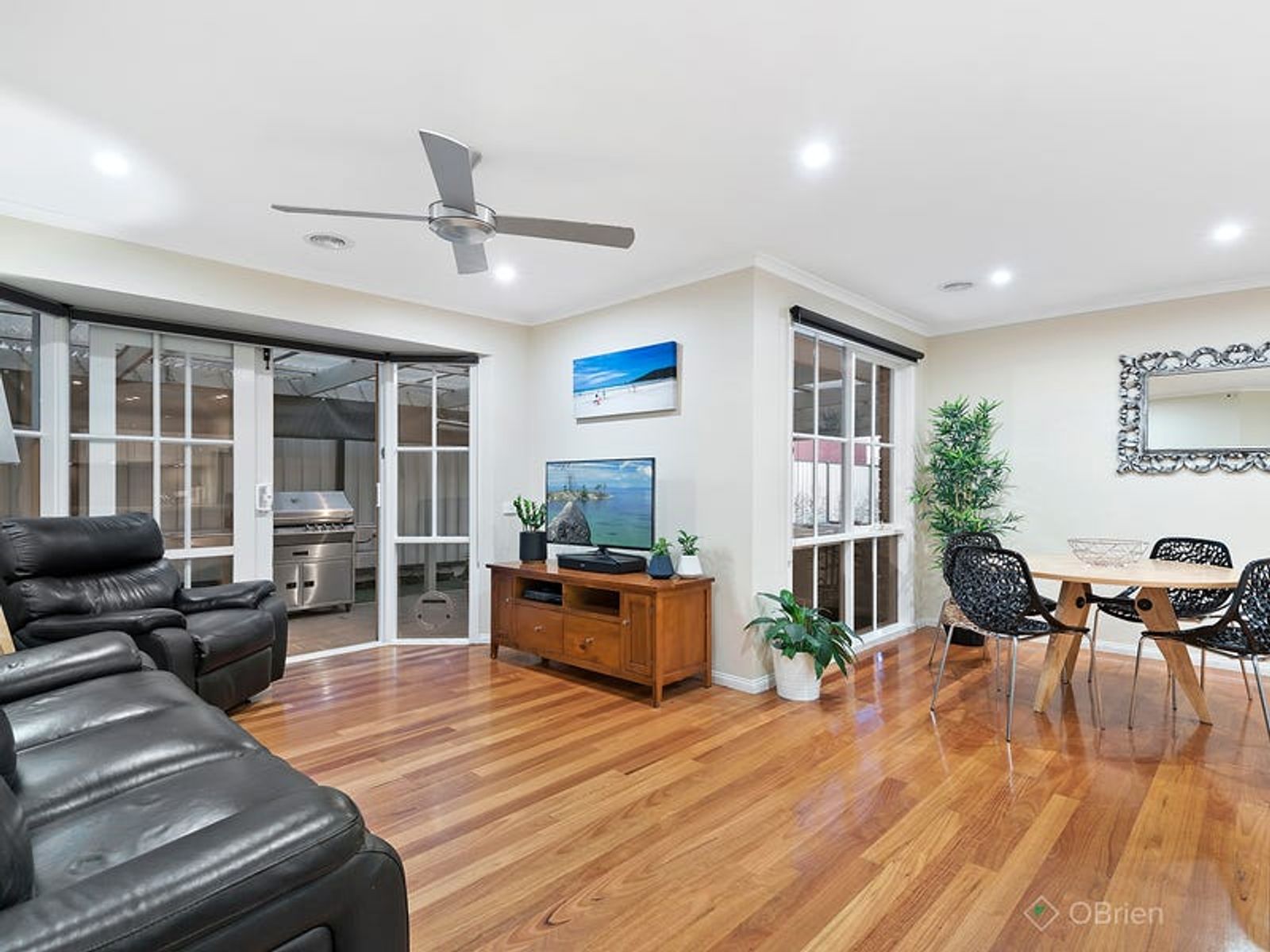 9 Steeple Place, Endeavour Hills, VIC 3802, Endeavour Hills - Thumbnail 4