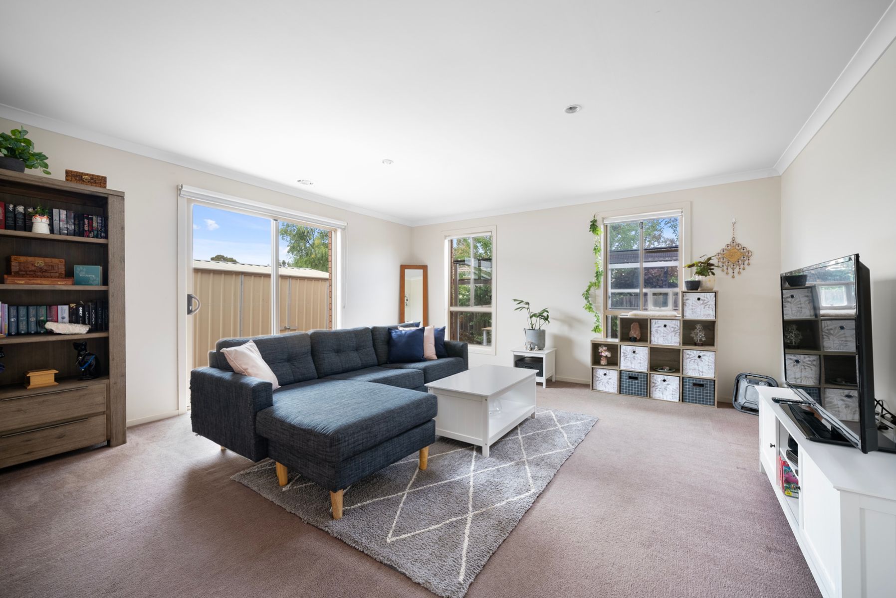 017 Open2view ID848245 7 Sonny Close