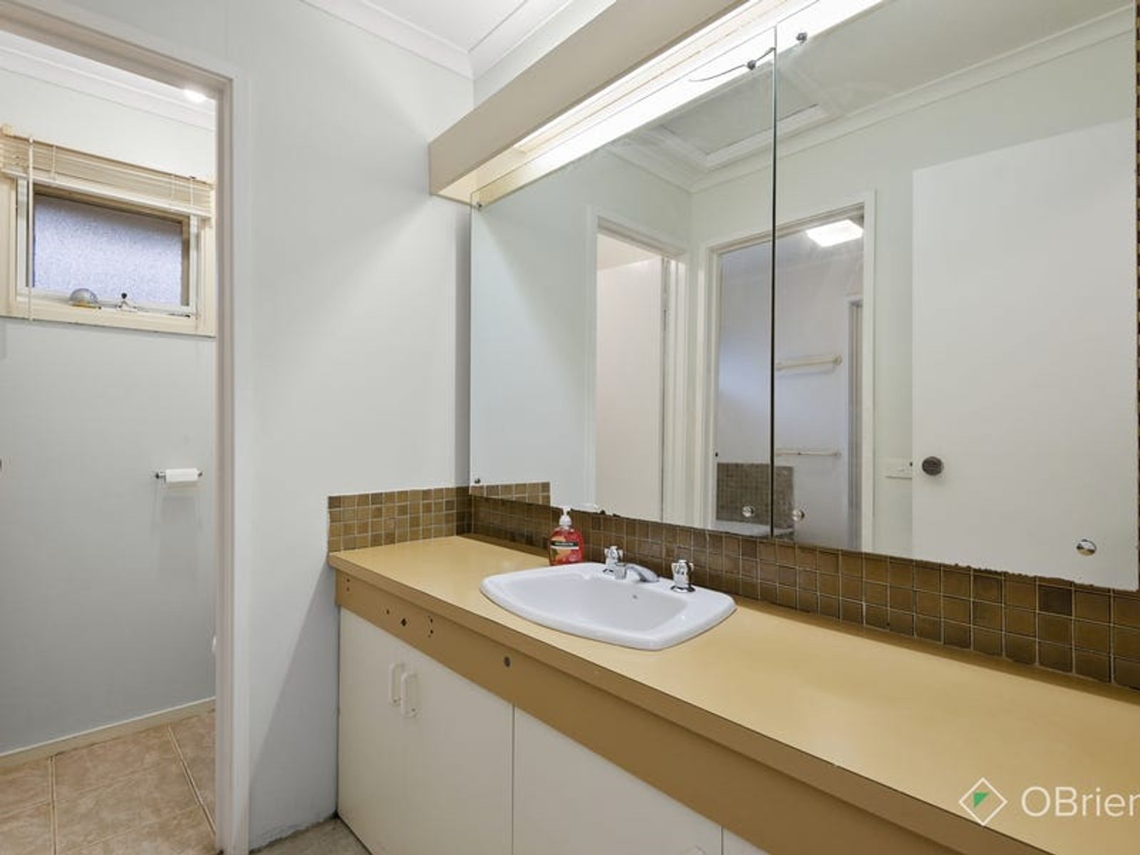 30 Matthew Flinders Avenue, Endeavour Hills, VIC 3802, Endeavour Hills - Thumbnail 7