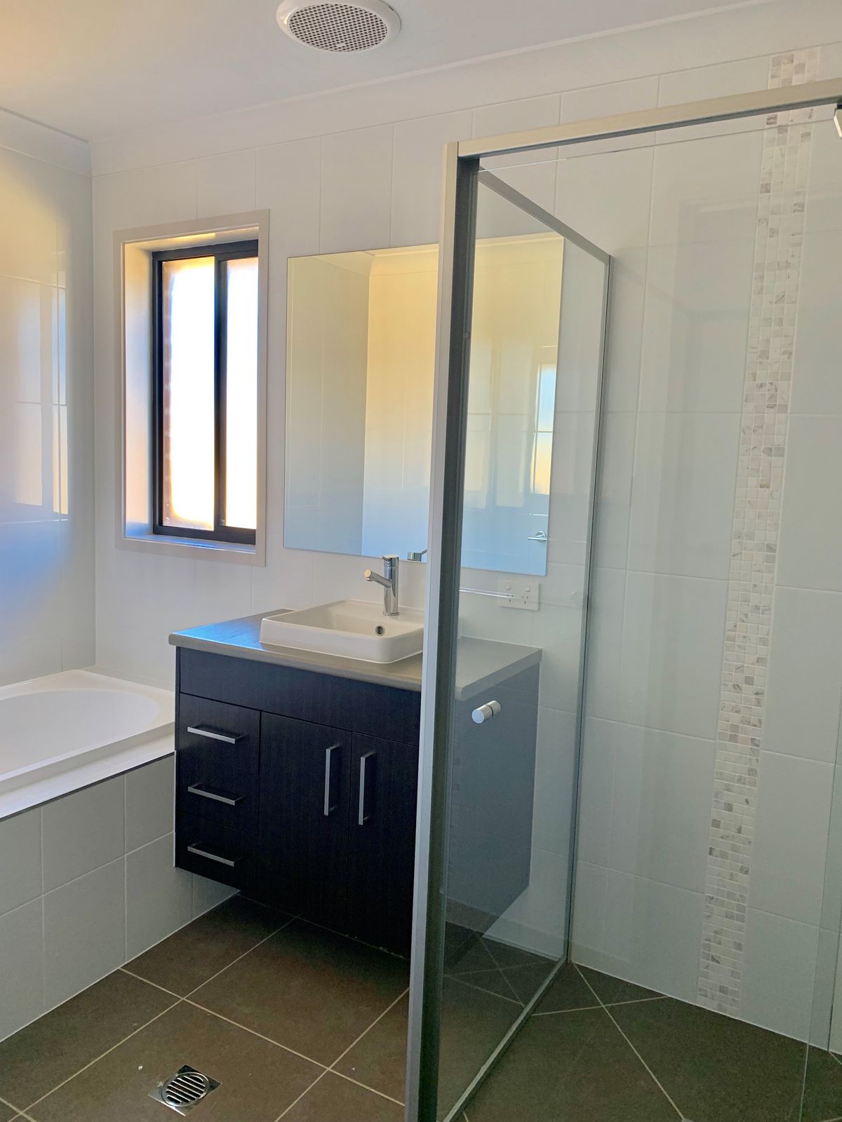 35 Plover Circuit, Aberglasslyn NSW 2320, Aberglasslyn - Thumbnail 5