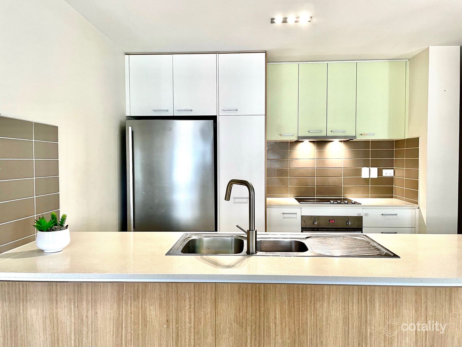 62/30 Parap Road, Parap NT 0820, Parap - Thumbnail 2