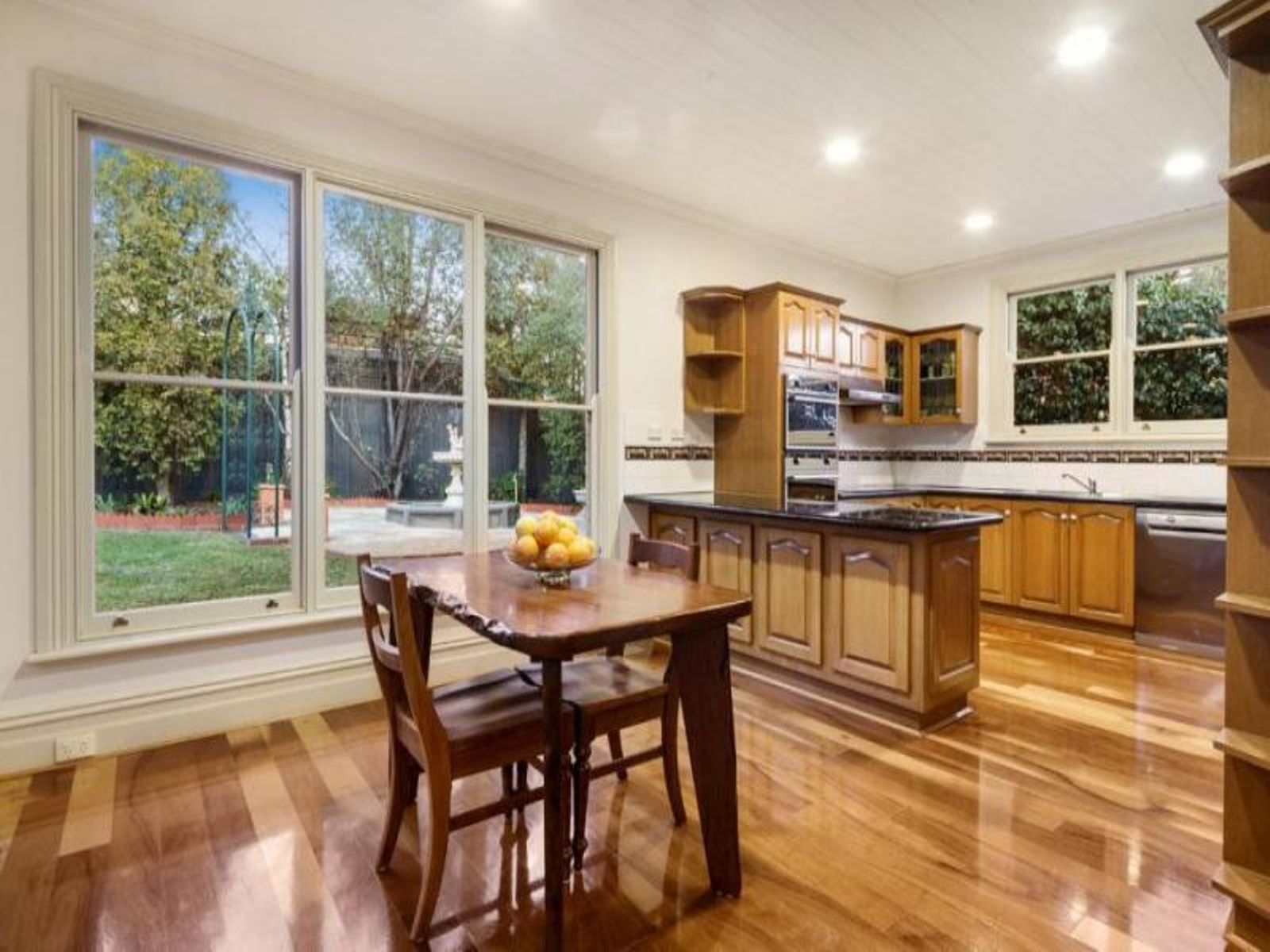 37 Beaver Street, Aberfeldie - Thumbnail 4