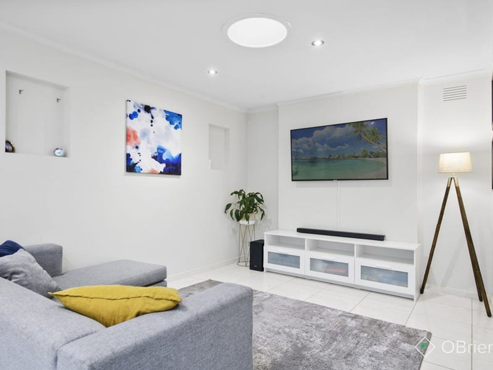 15 Sydney Parkinson Avenue, Endeavour Hills, VIC 3802, Endeavour Hills - Thumbnail 5