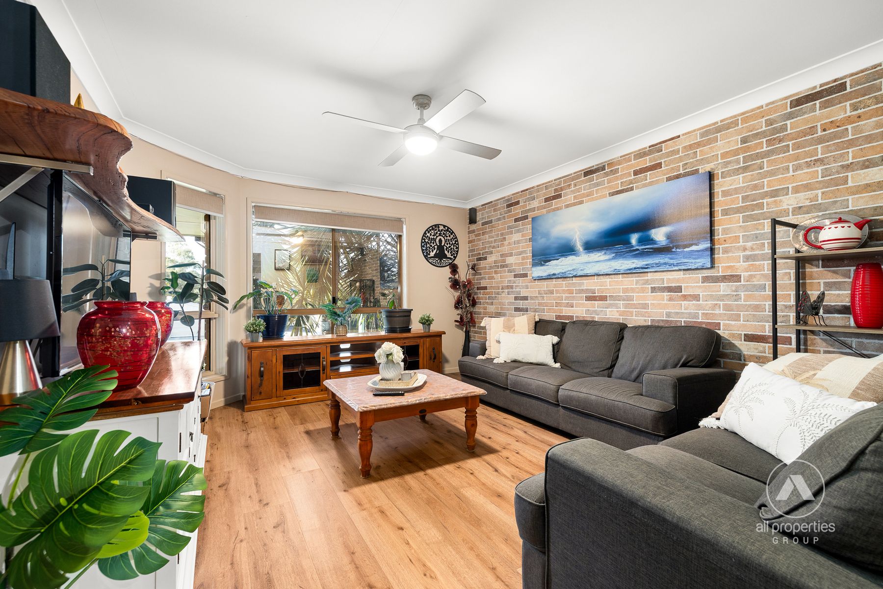 8 Titan Court, Boronia Heights QLD 4124, Boronia Heights - Thumbnail 2