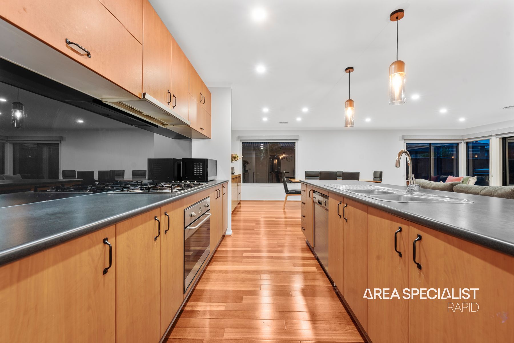 12 Oakford Rise, Hampton Park, VIC 3976, Hampton Park - Thumbnail 8