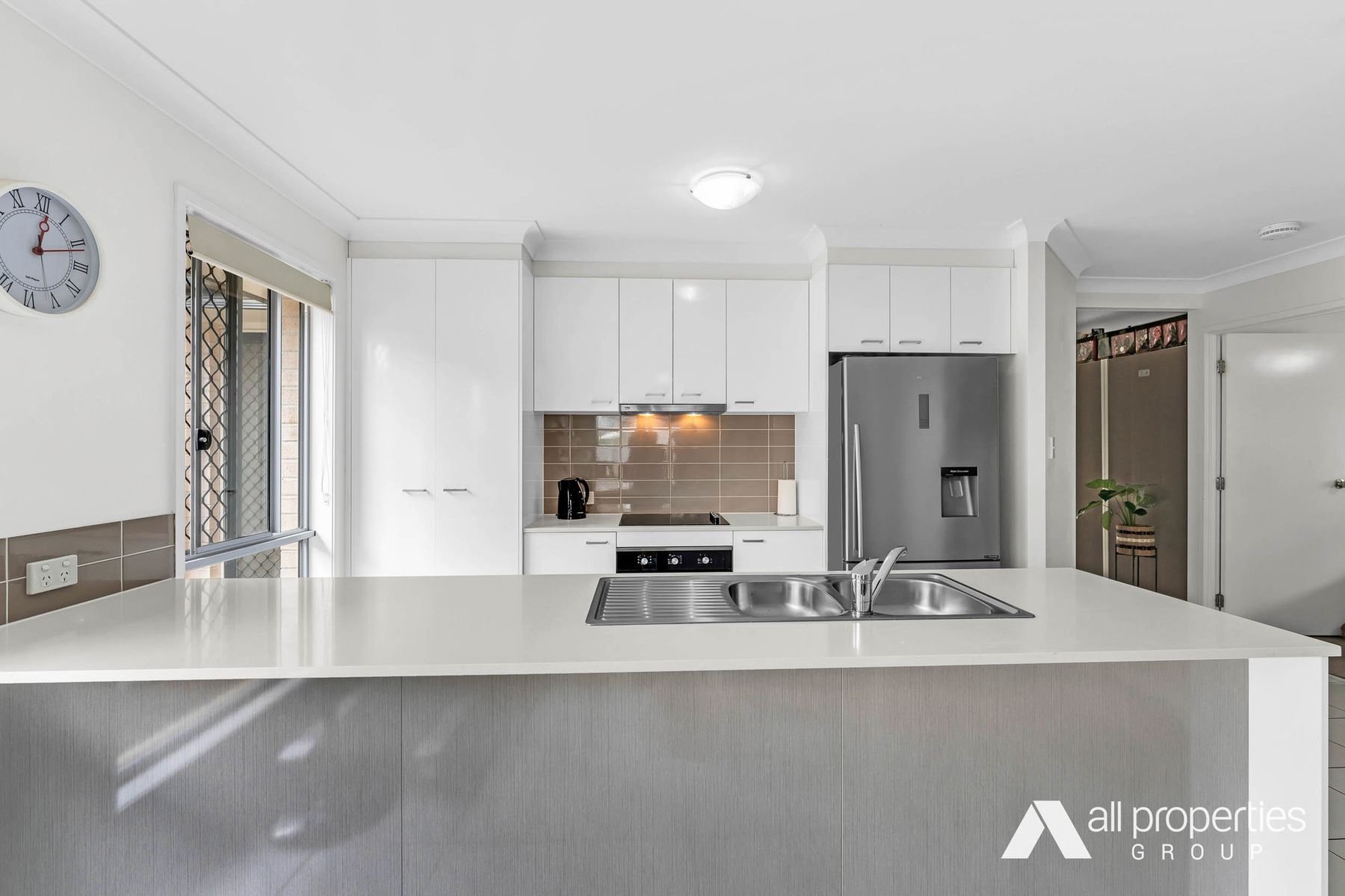 10 Larimar Avenue, Yarrabilba QLD 4207, Yarrabilba - Thumbnail 3