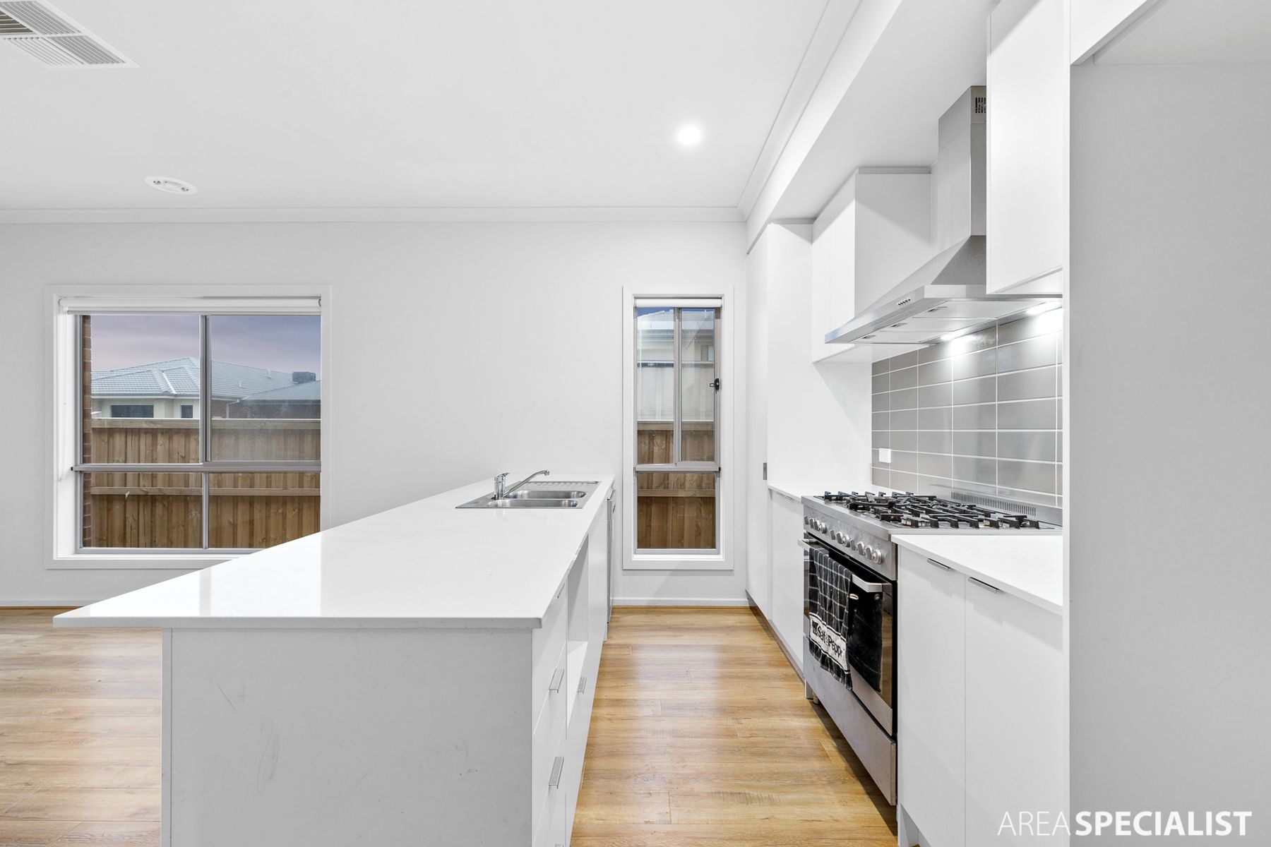 9 Plenitude Road, Tarneit, VIC 3029, Tarneit - Thumbnail 6