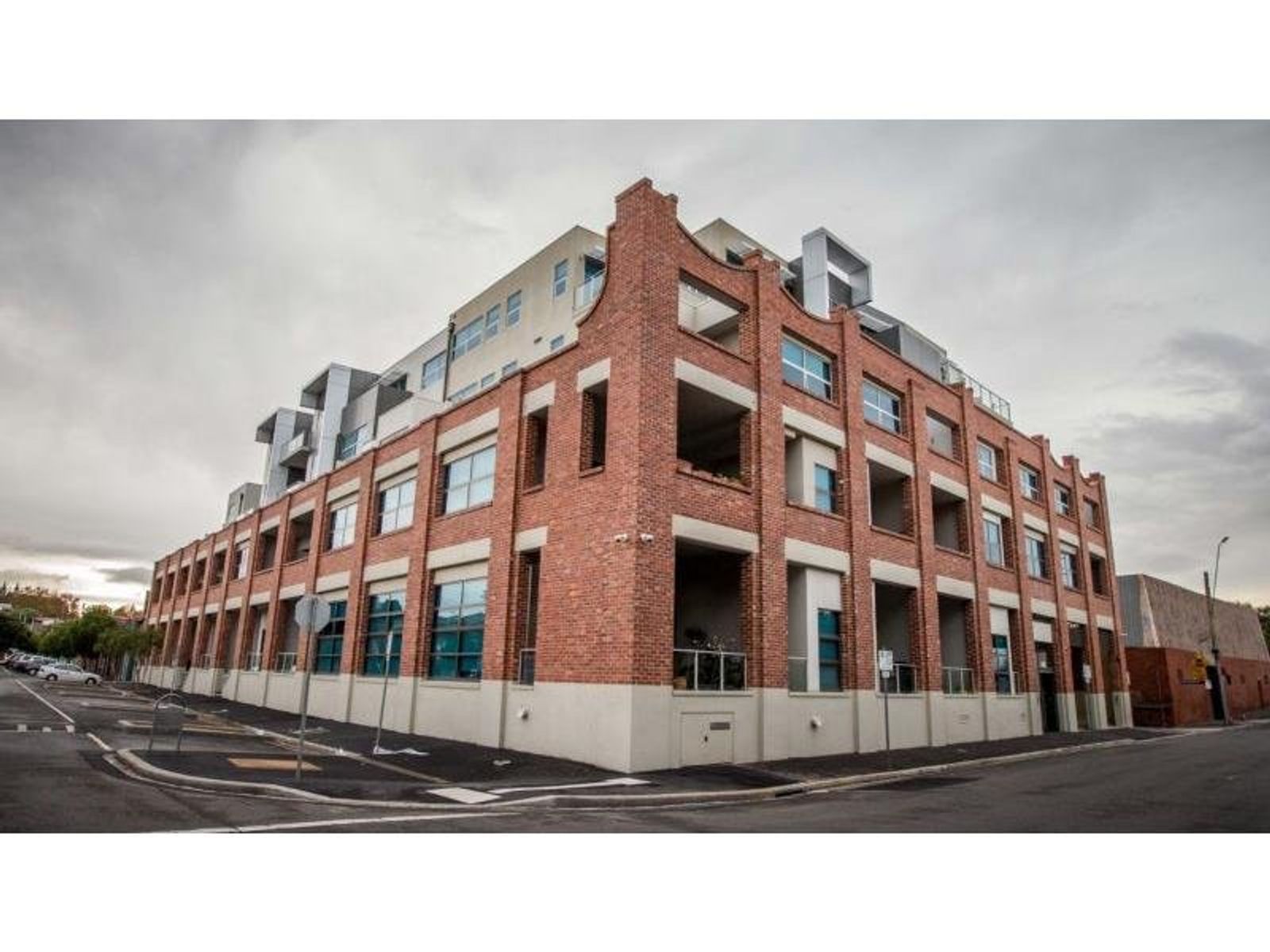 405/18 Bent Street, Kensington - Thumbnail 2