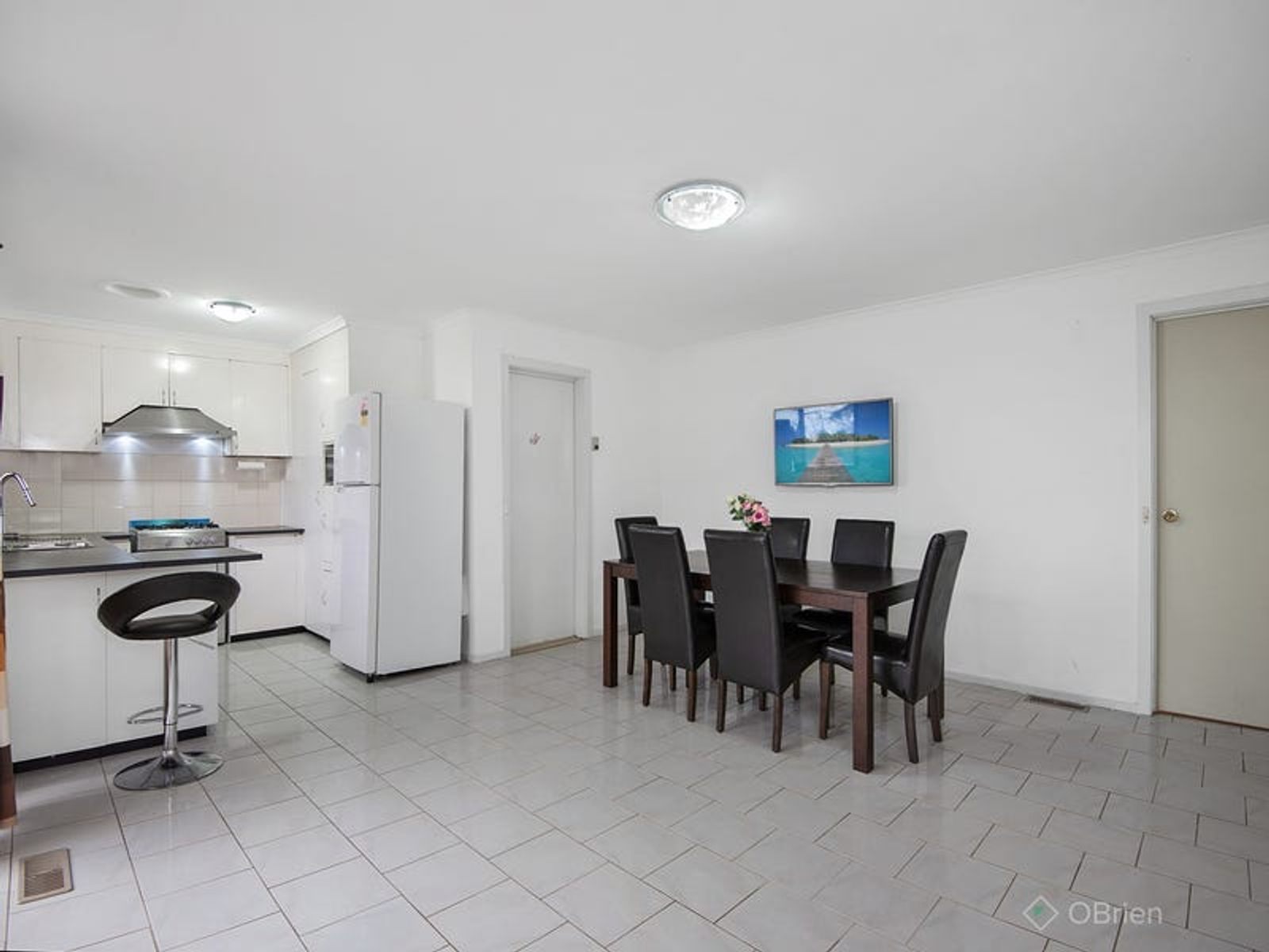 3 Ester Close, Endeavour Hills, VIC 3802, Endeavour Hills - Thumbnail 3