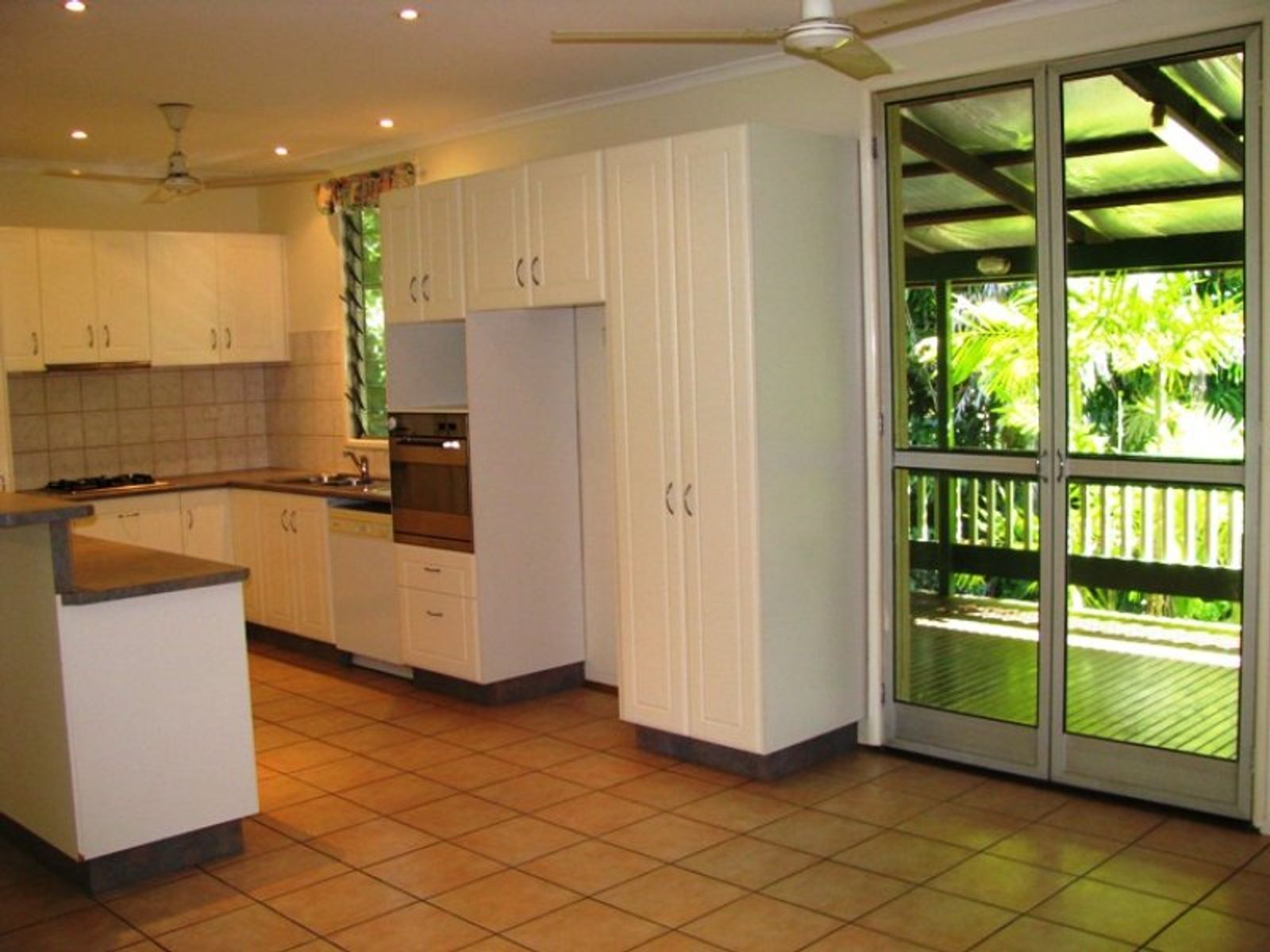 18 Cahill Crescent, Nakara NT 0810, Nakara - Thumbnail 5