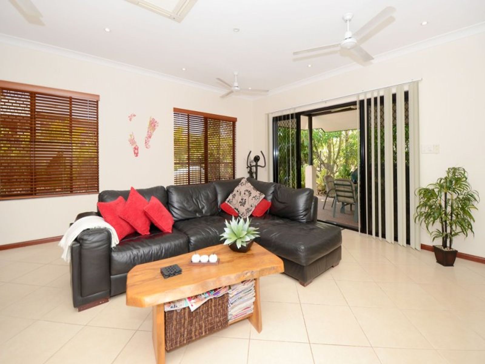 42 Liddy Crescent, Farrar NT 0830, Farrar - Thumbnail 3