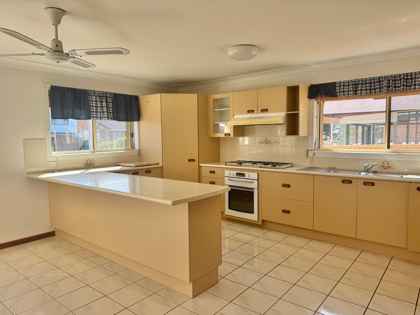 35 VERGE ROAD, Callala Beach NSW 2540, Callala Beach - Thumbnail 3