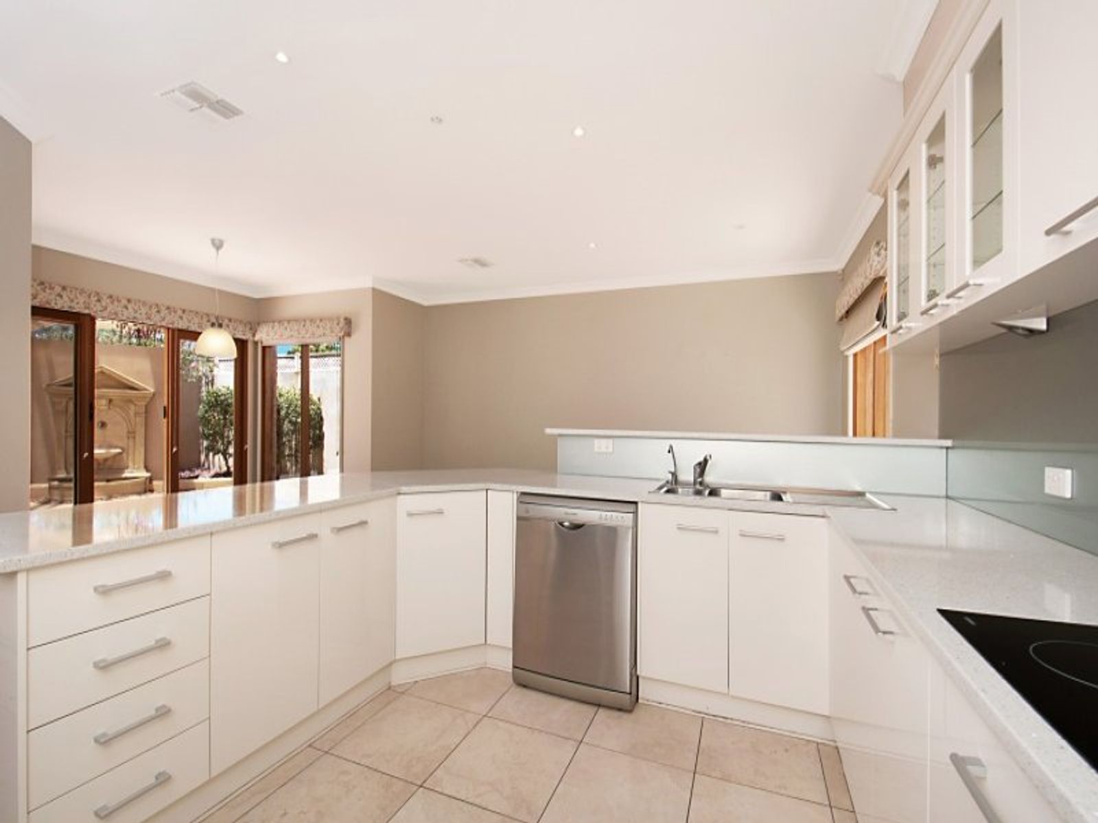 41 Parkview Drive, Mawson Lakes, SA 5095, Mawson Lakes - Thumbnail 3
