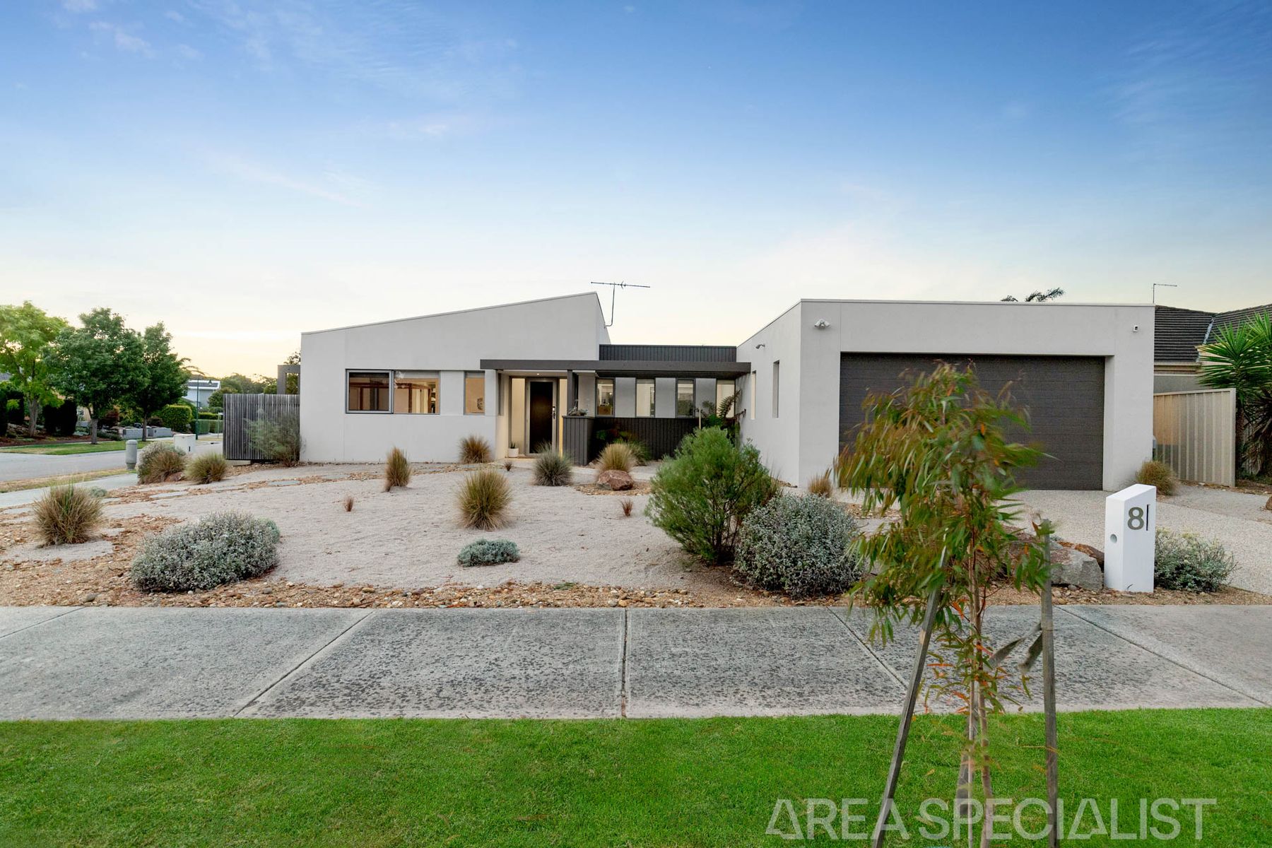 8 Spring Hill Road, Langwarrin, VIC 3910, Langwarrin - Thumbnail 2