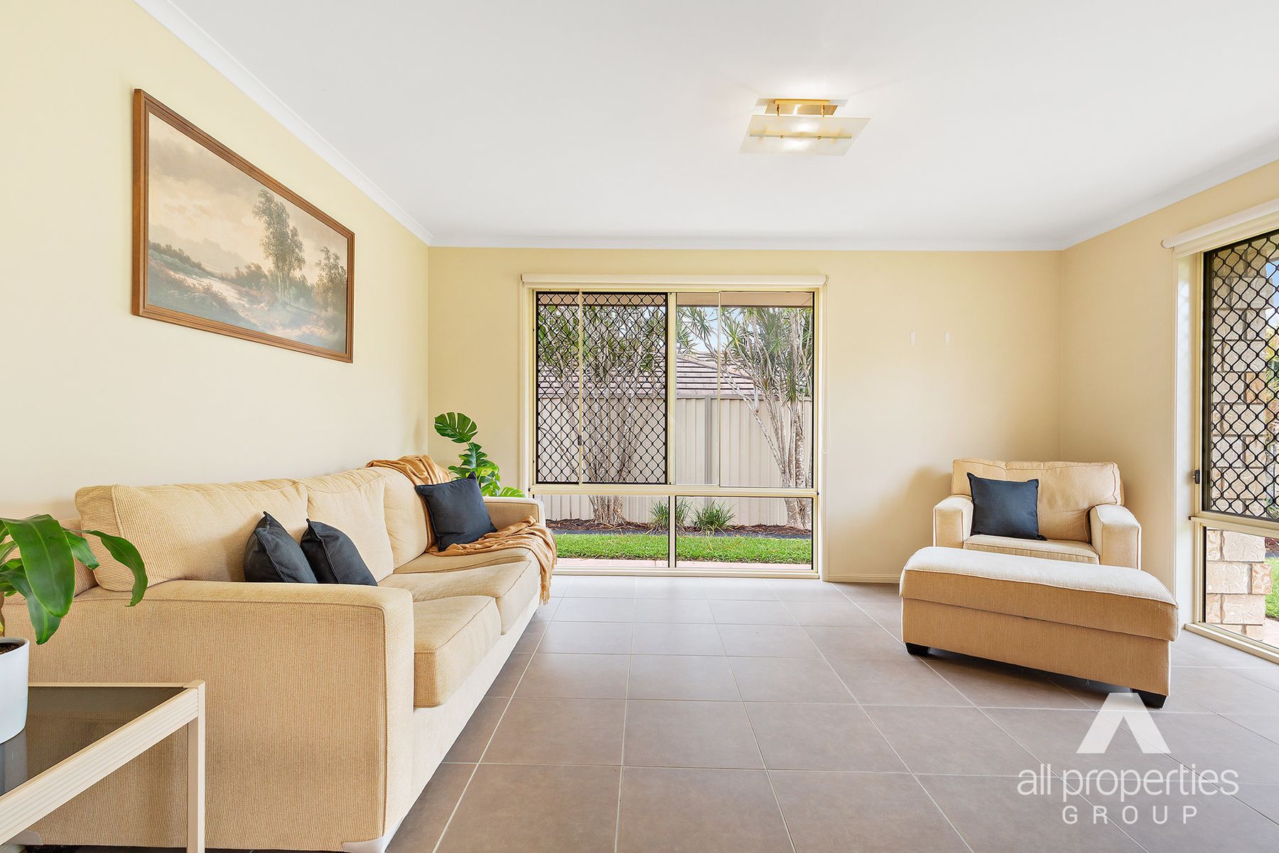 19 May Street, Parkinson QLD 4115, Parkinson - Thumbnail 2