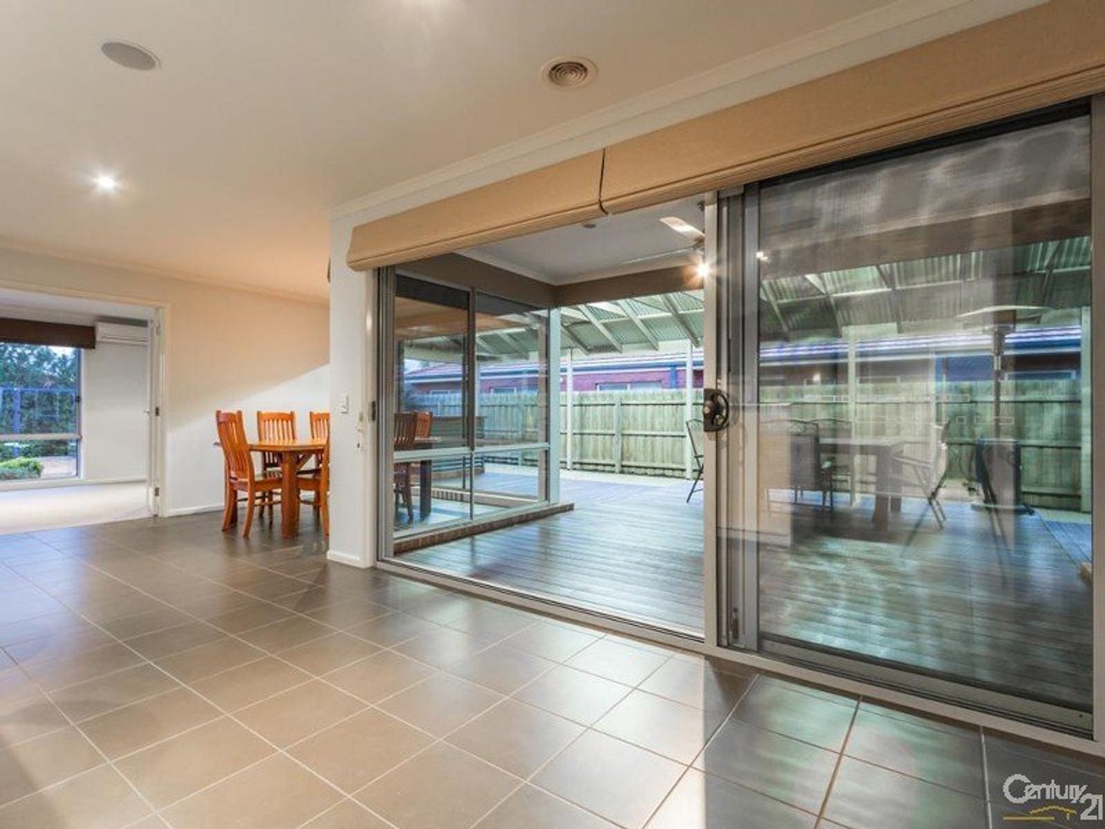 5 Dunferline Crescent, Cranbourne, VIC 3977, Cranbourne - Thumbnail 7