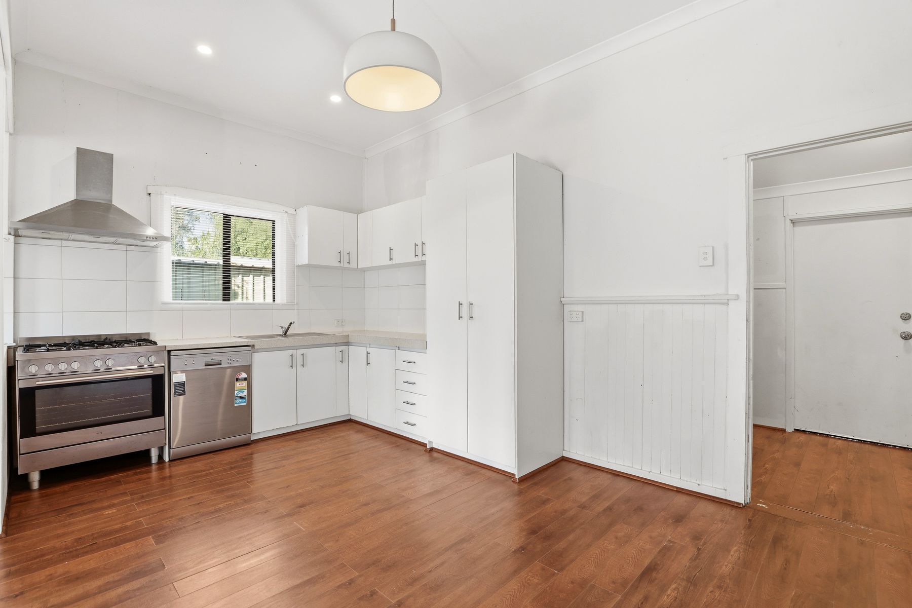 121 South Western Highway, Waroona WA 6215, Waroona - Thumbnail 5