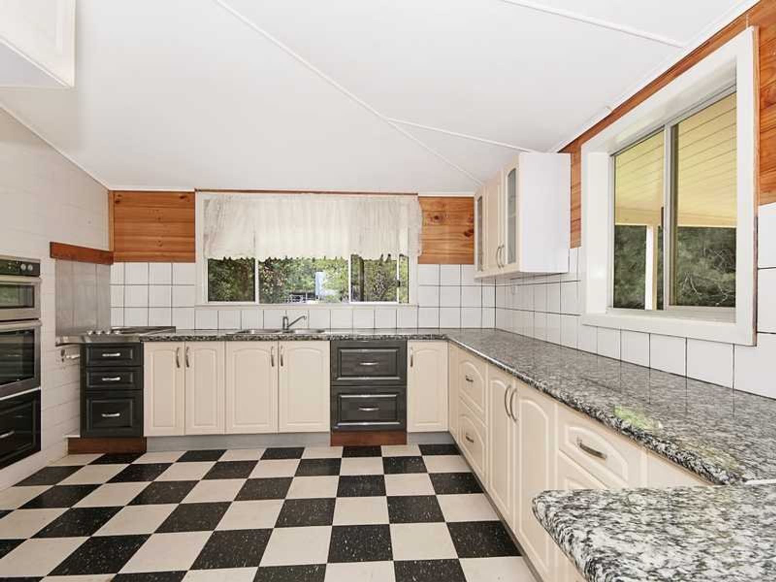 355 Corndale Road, Corndale - Thumbnail 5