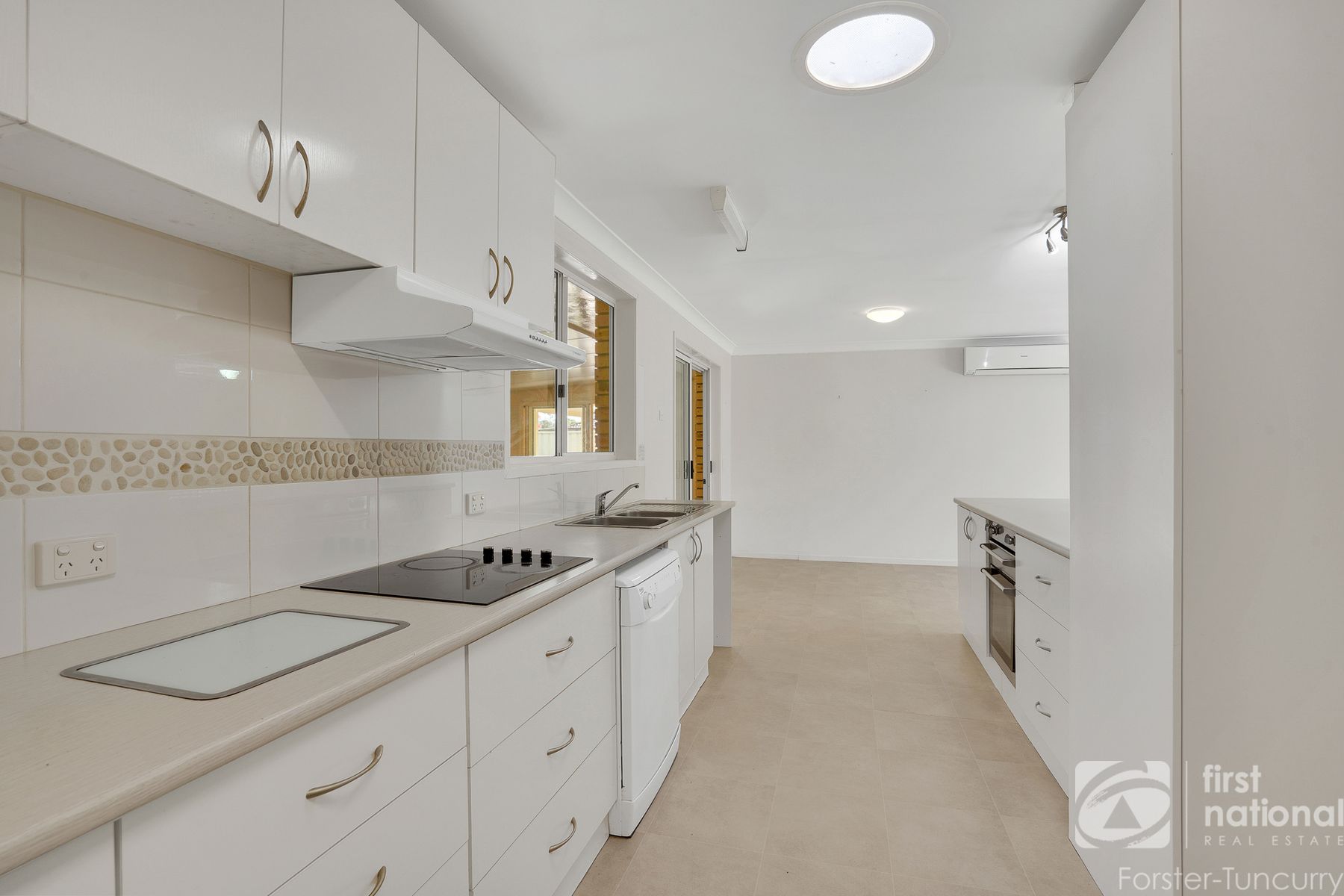 13 Goldens Road, Forster NSW 2428, Forster - Thumbnail 7