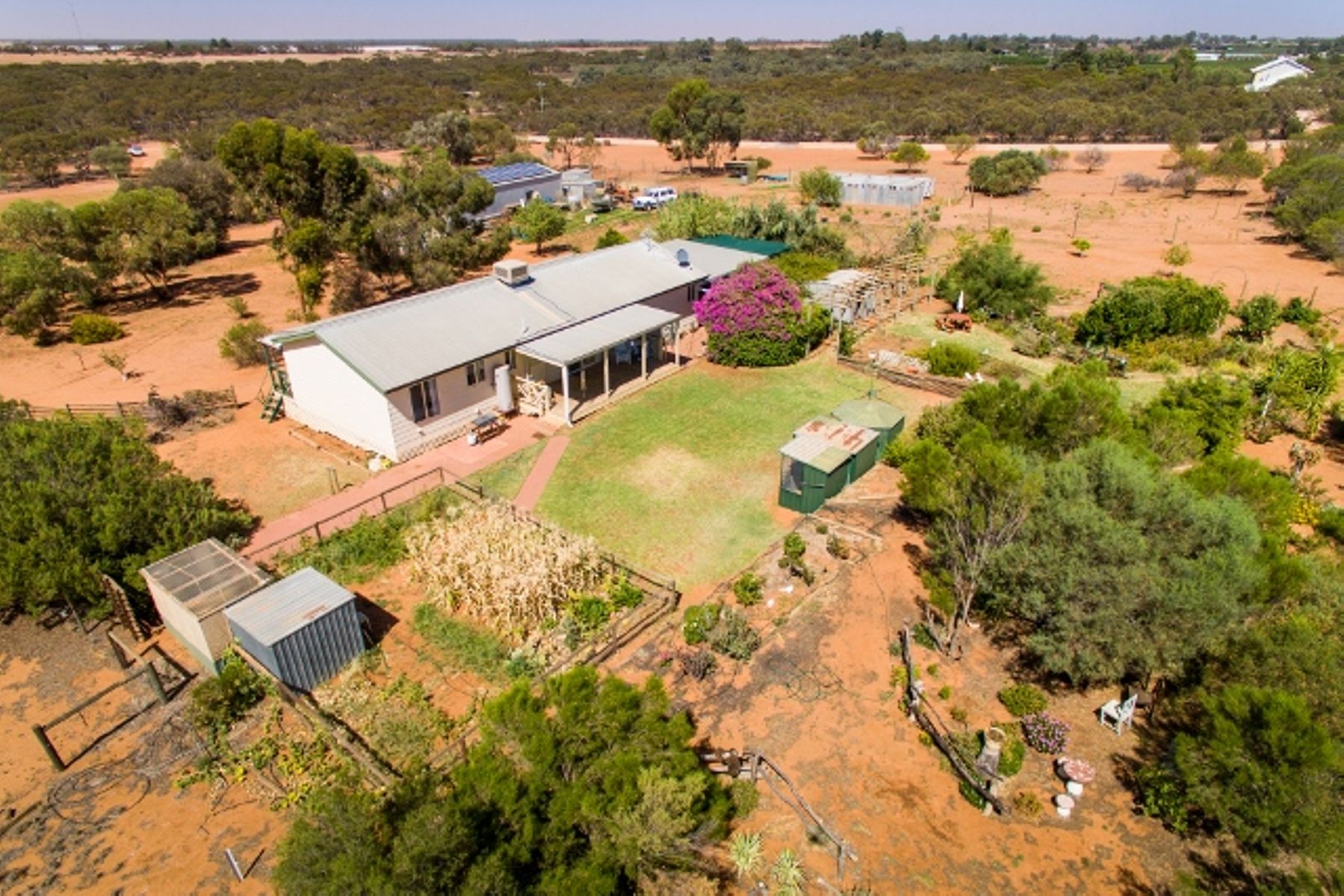 25 Kenyon Road