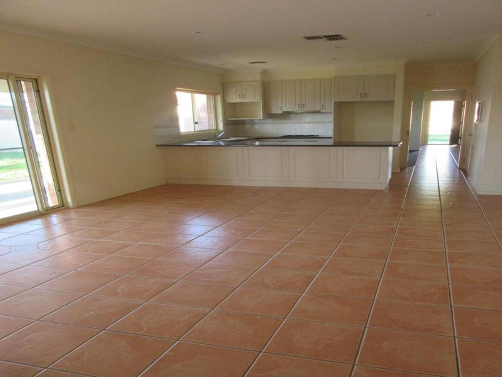 7 Durham Avenue, Mildura - Thumbnail 5