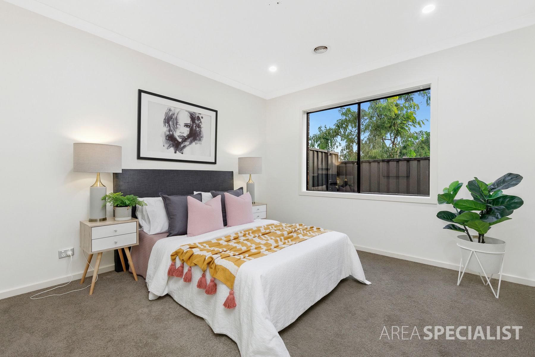 26 Lusitano Way, Clyde North, VIC 3978, Clyde North - Thumbnail 6