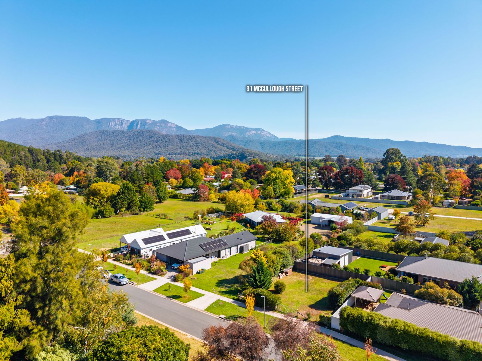 31 McCullough Street, Porepunkah VIC 3740, Porepunkah - Image 1