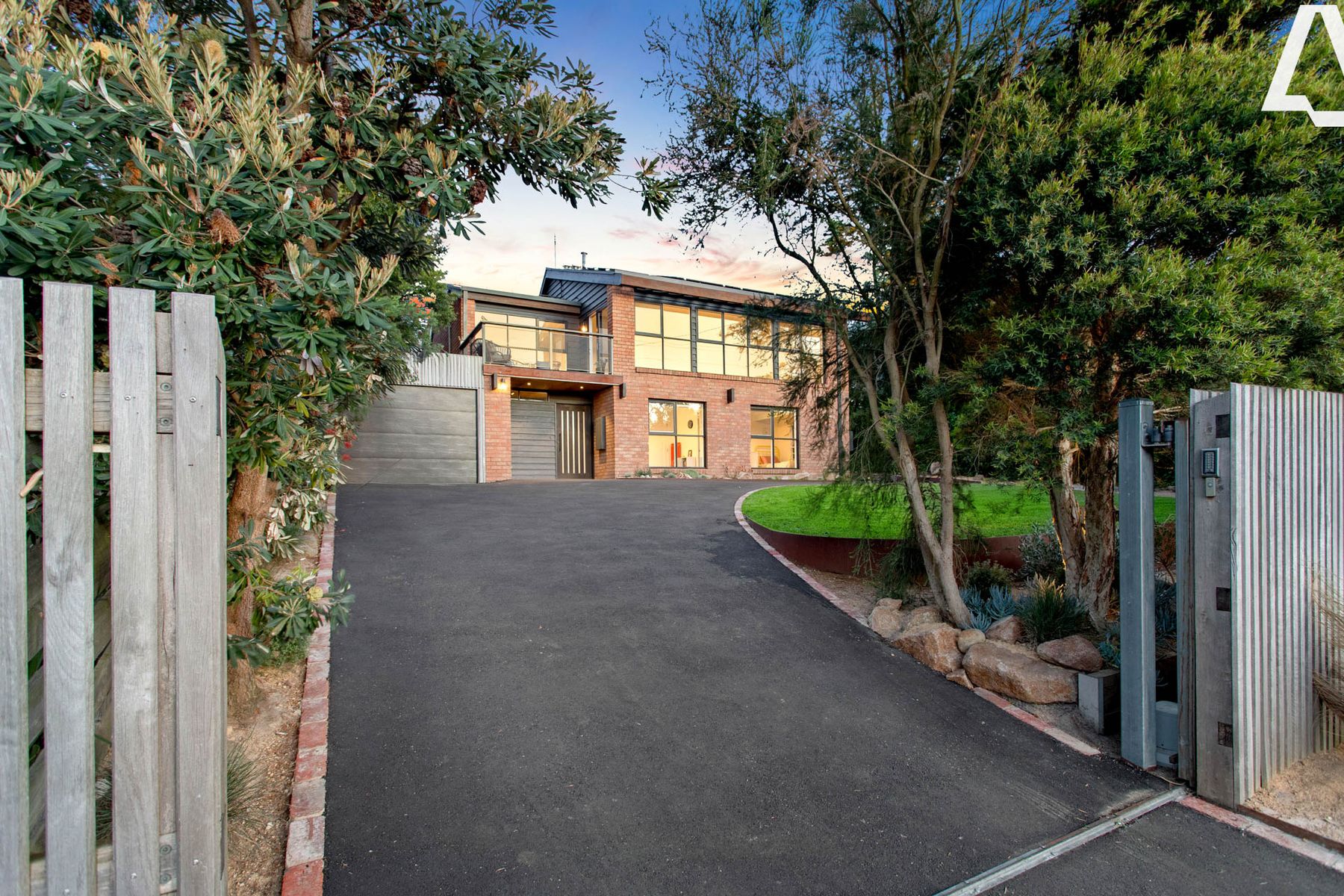 27 Carrathool Avenue, Rosebud, VIC 3939, Rosebud - Thumbnail 2