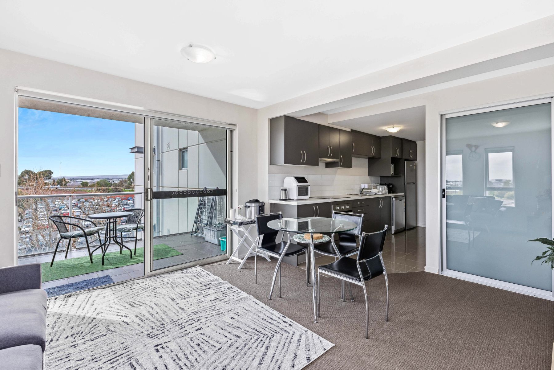 20/44, Mawson Lakes - Thumbnail 5