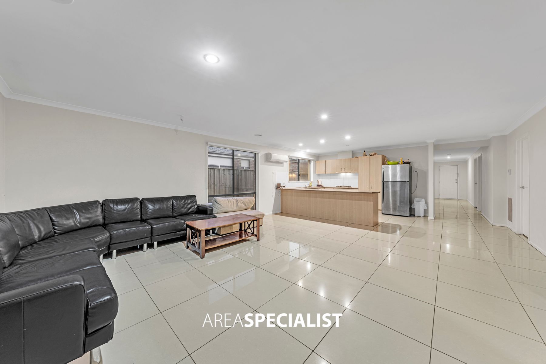 134 William Thwaites Boulevard, Cranbourne North, VIC 3977, Cranbourne North - Thumbnail 3