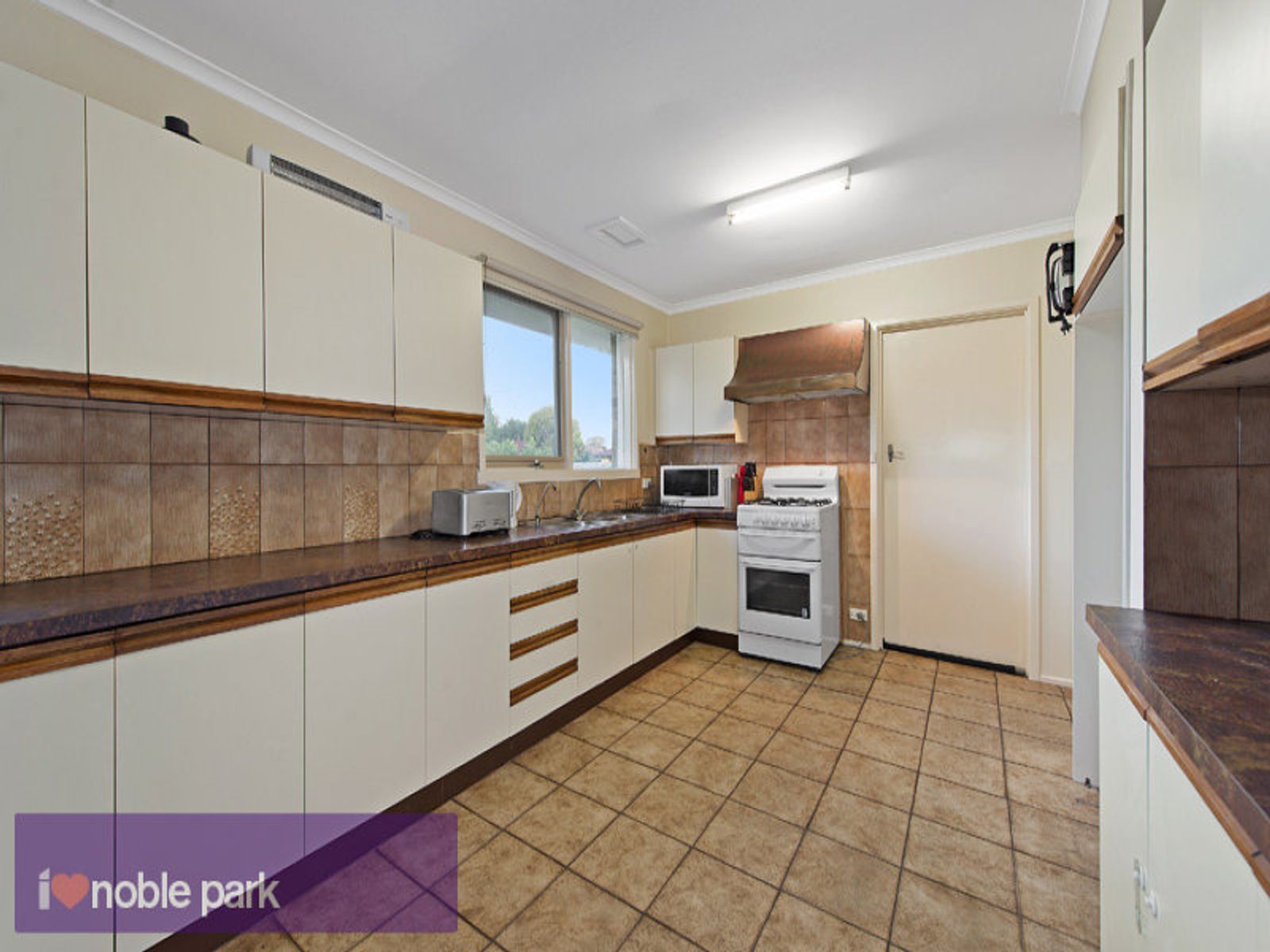 19 Agana Avenue, Noble Park, VIC 3174, Noble Park - Thumbnail 2