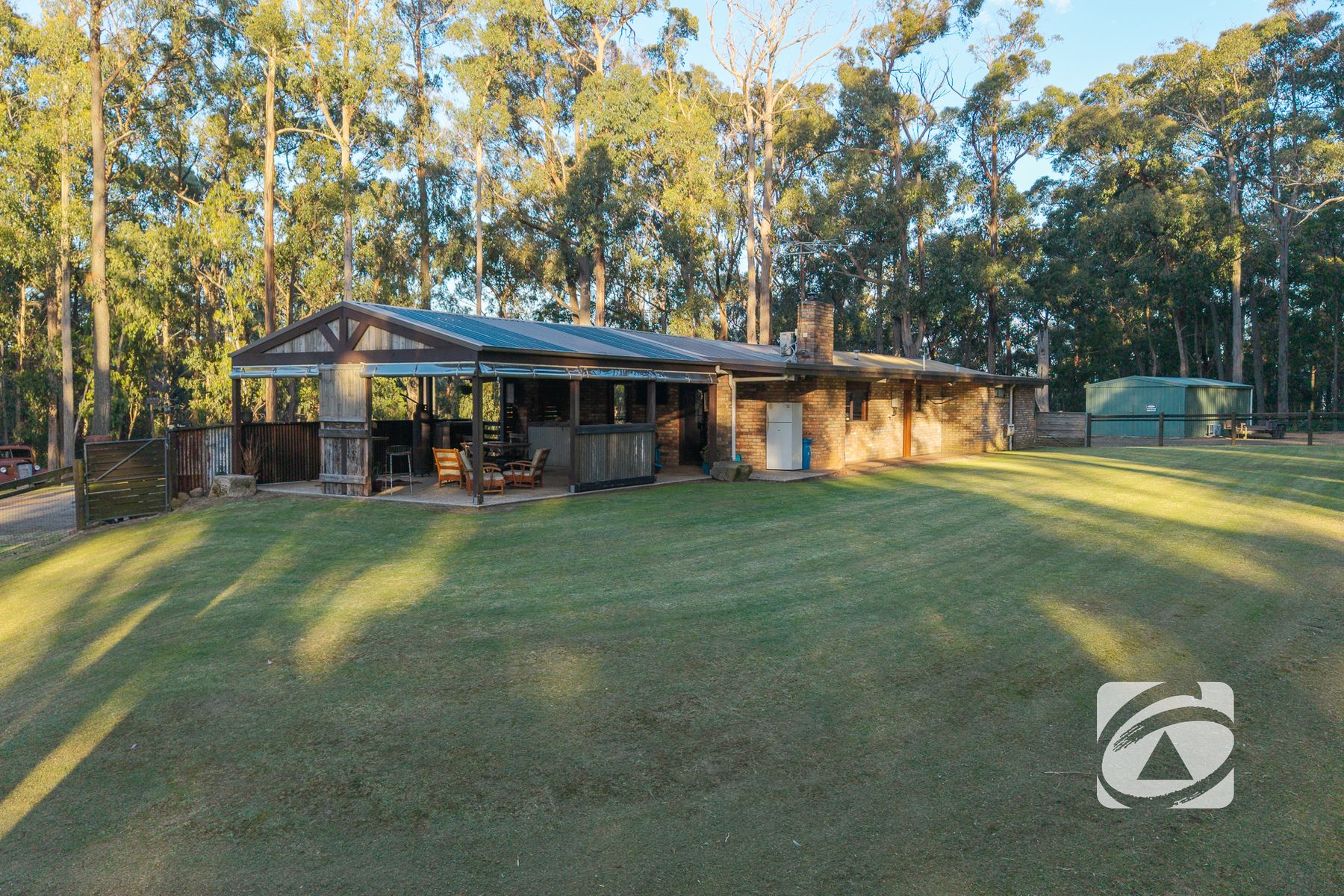 300 Gembrook-Tonimbuk Road, Gembrook VIC 3783, Gembrook - Thumbnail 2