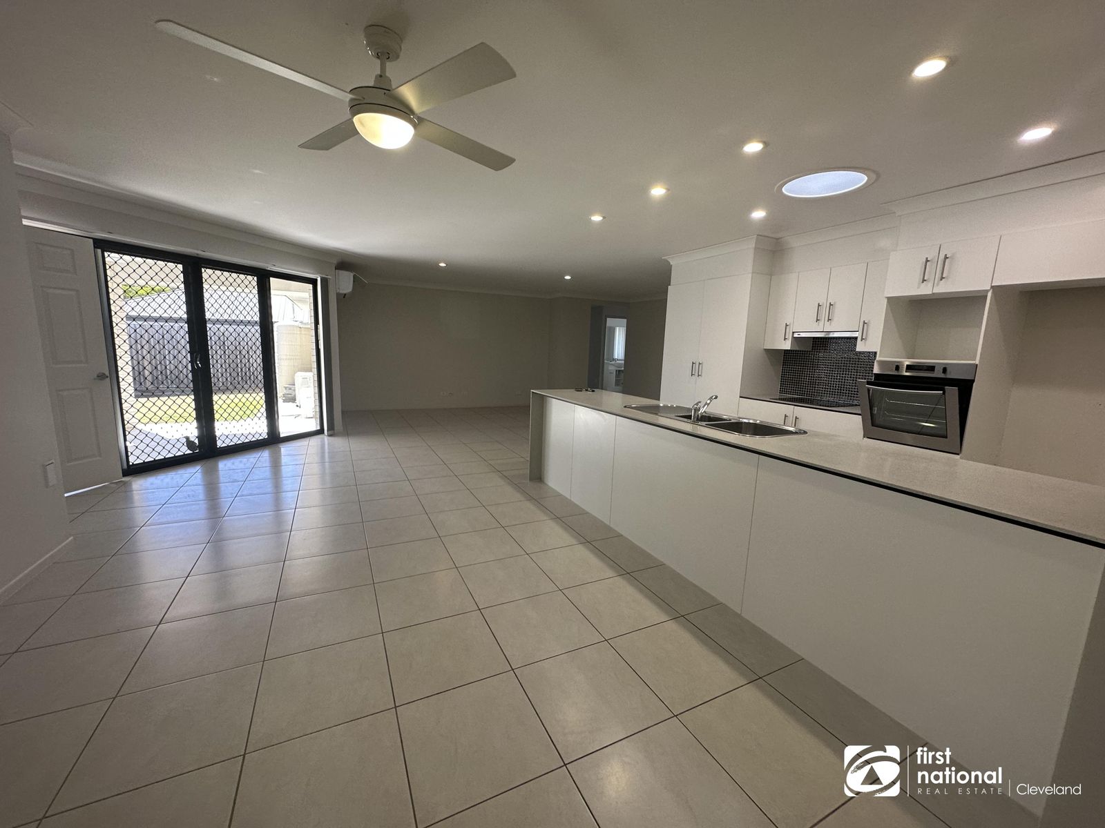 25 Liner Street, Wellington Point QLD 4160, Wellington Point - Thumbnail 4