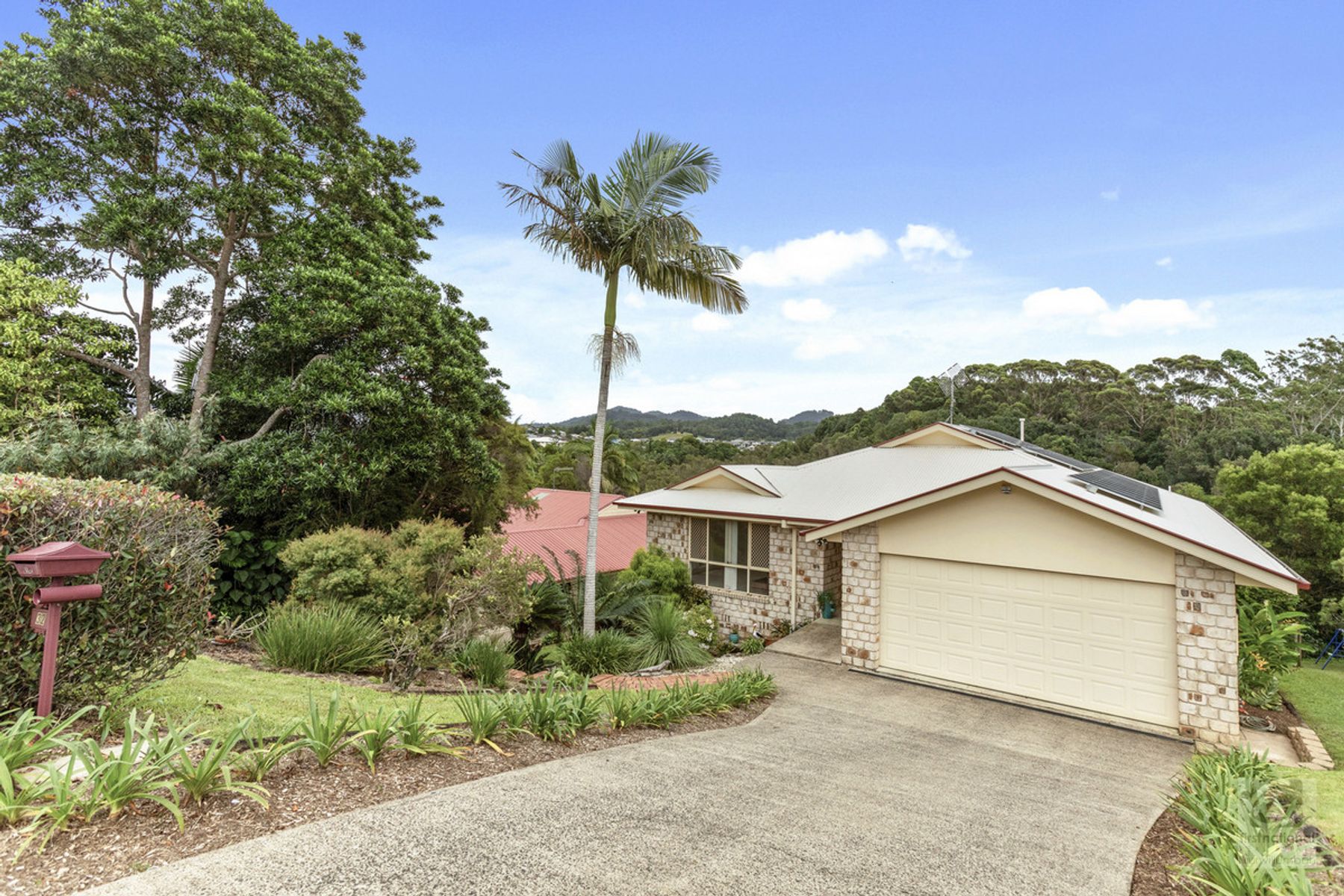 32 Riveroak Drive, Murwillumbah NSW 2484 - Image 1