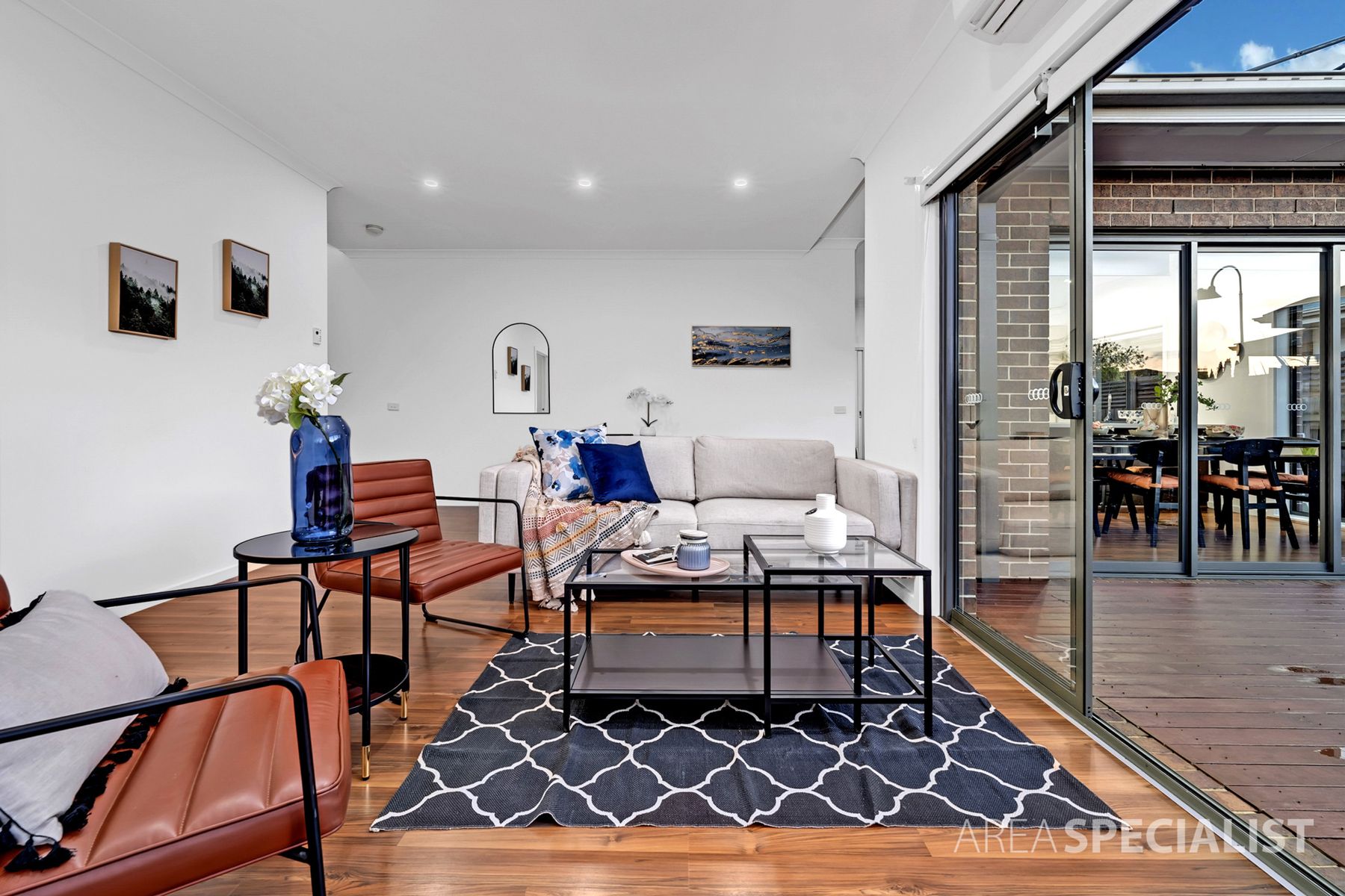 1/109 Golf Links Road, Berwick, VIC 3806, Berwick - Thumbnail 2